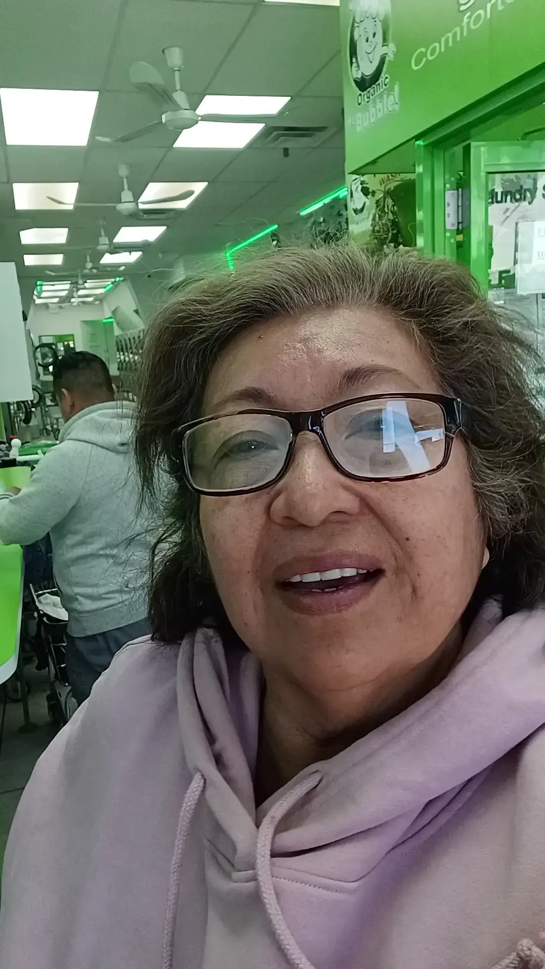 Miss Bubble Laundromat - Image 11