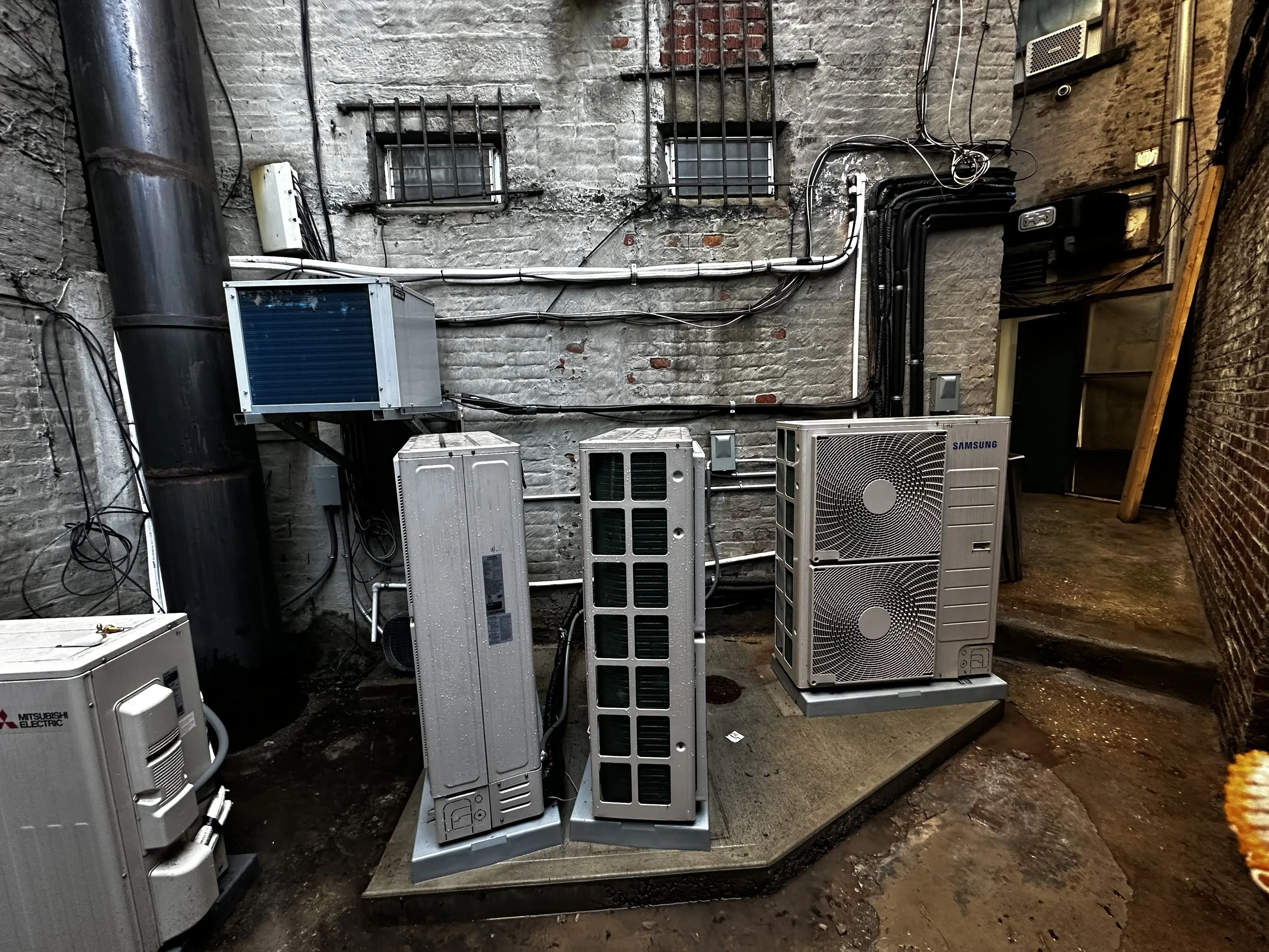 Miss Bubble Laundromat - Image 5