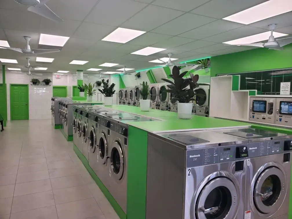 Miss Bubble Laundromat thumbnail 2