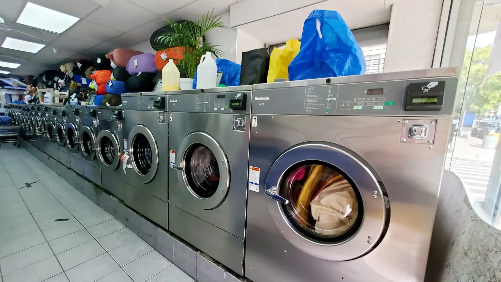 Miss Bubble Laundromat location