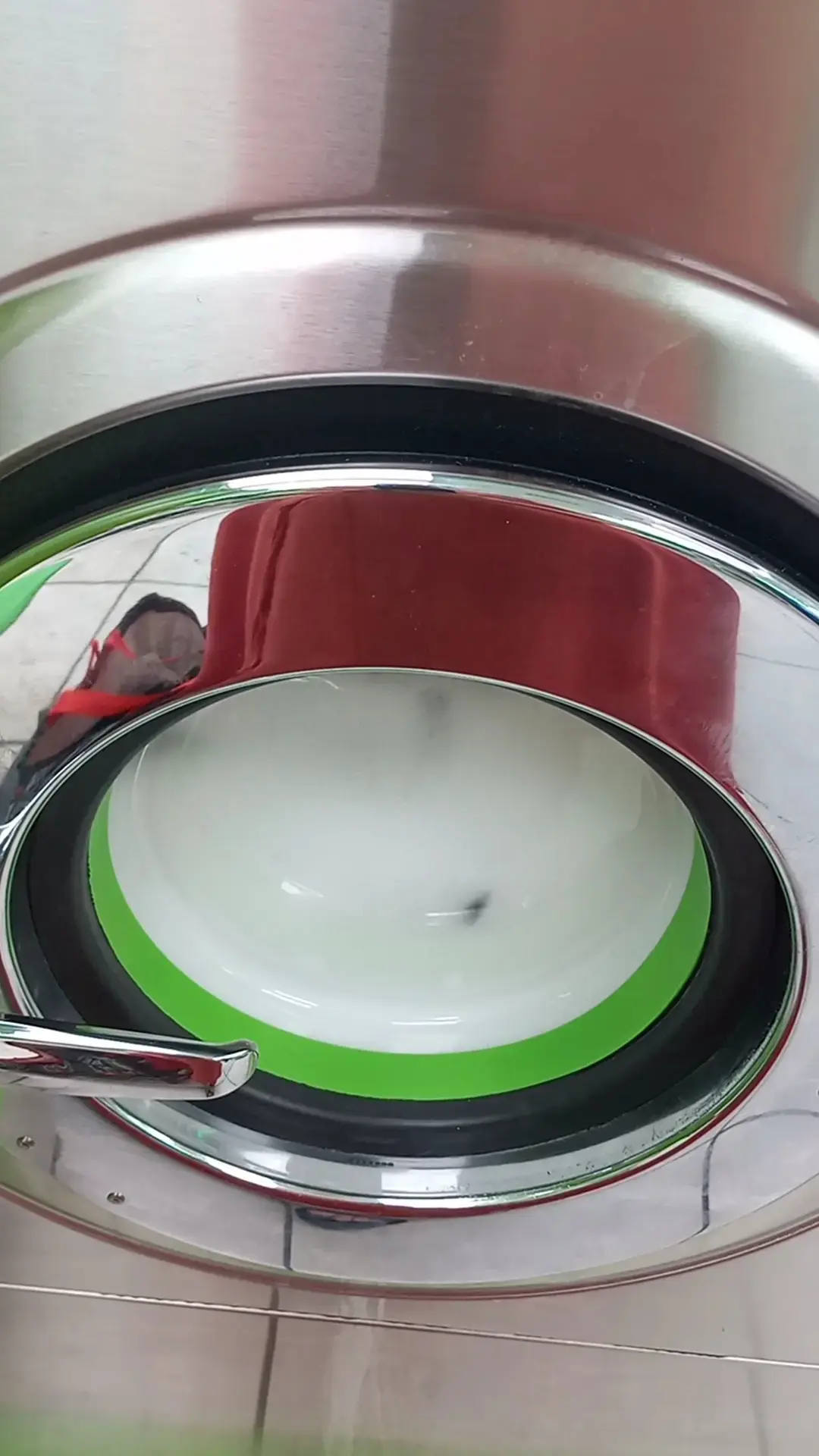 Miss Bubble Laundromat thumbnail 10