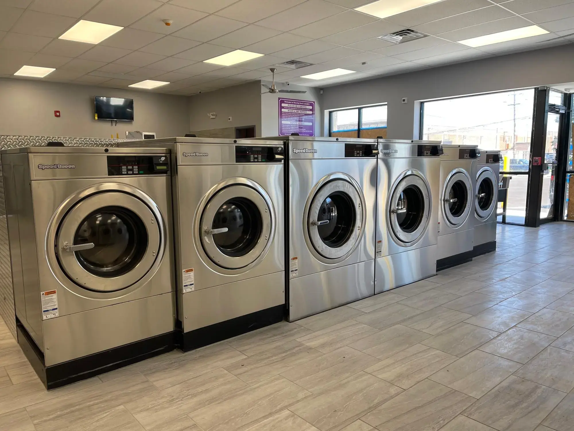 Missing Sock 5934 Laundromat - Image 2