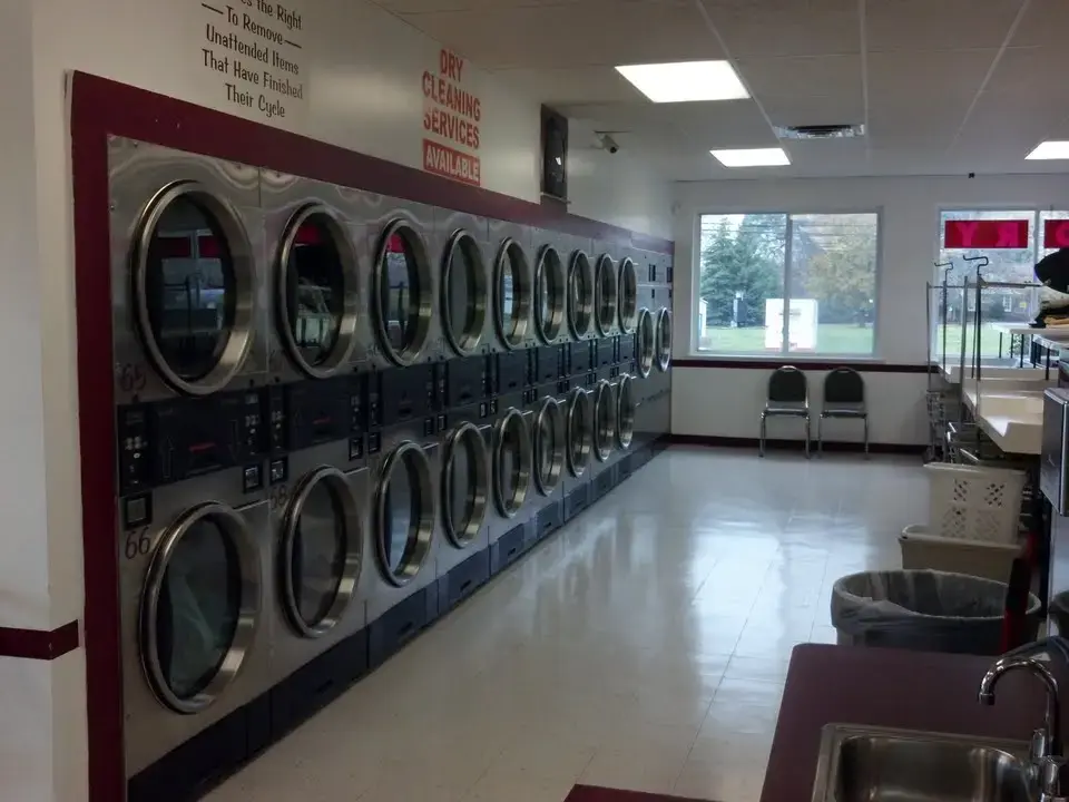 Missing Sock Coin Laundry - Image 10