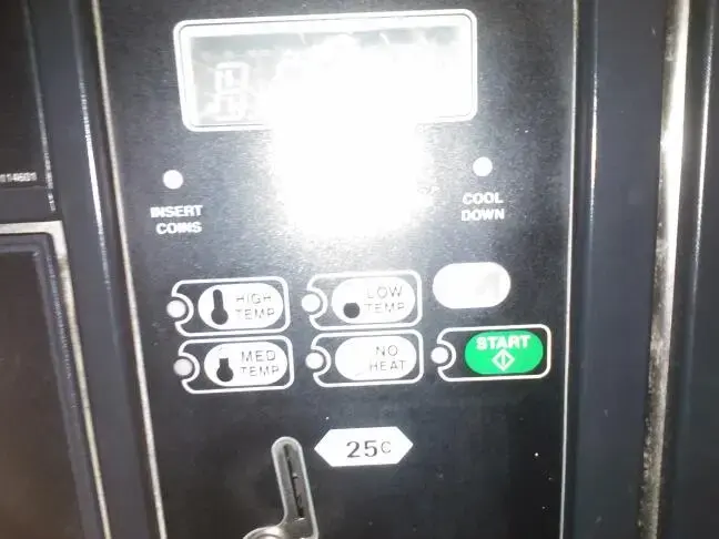 Missing Sock Coin Laundry thumbnail 9