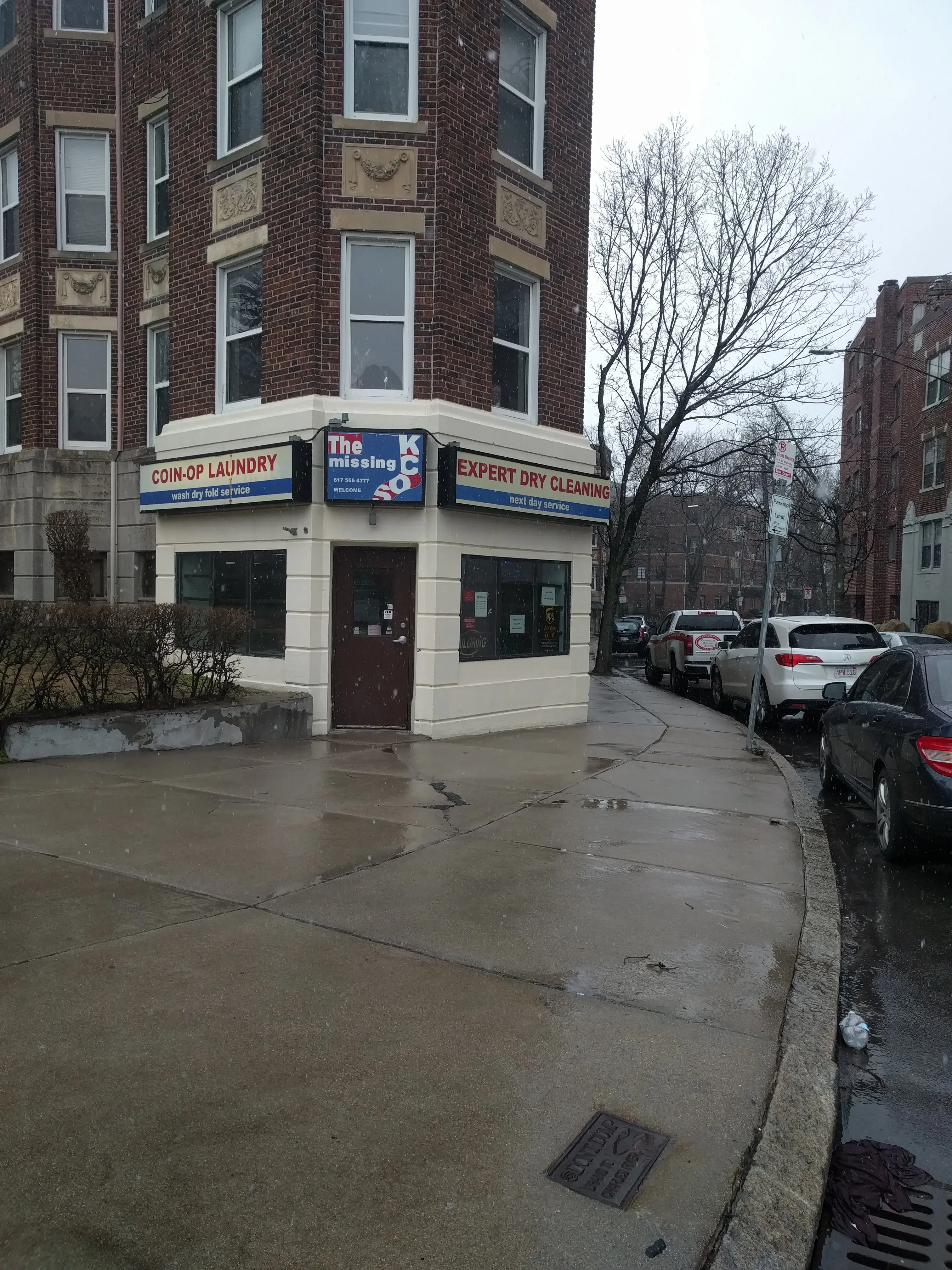 Missing-Sock Laundromat - Image 10