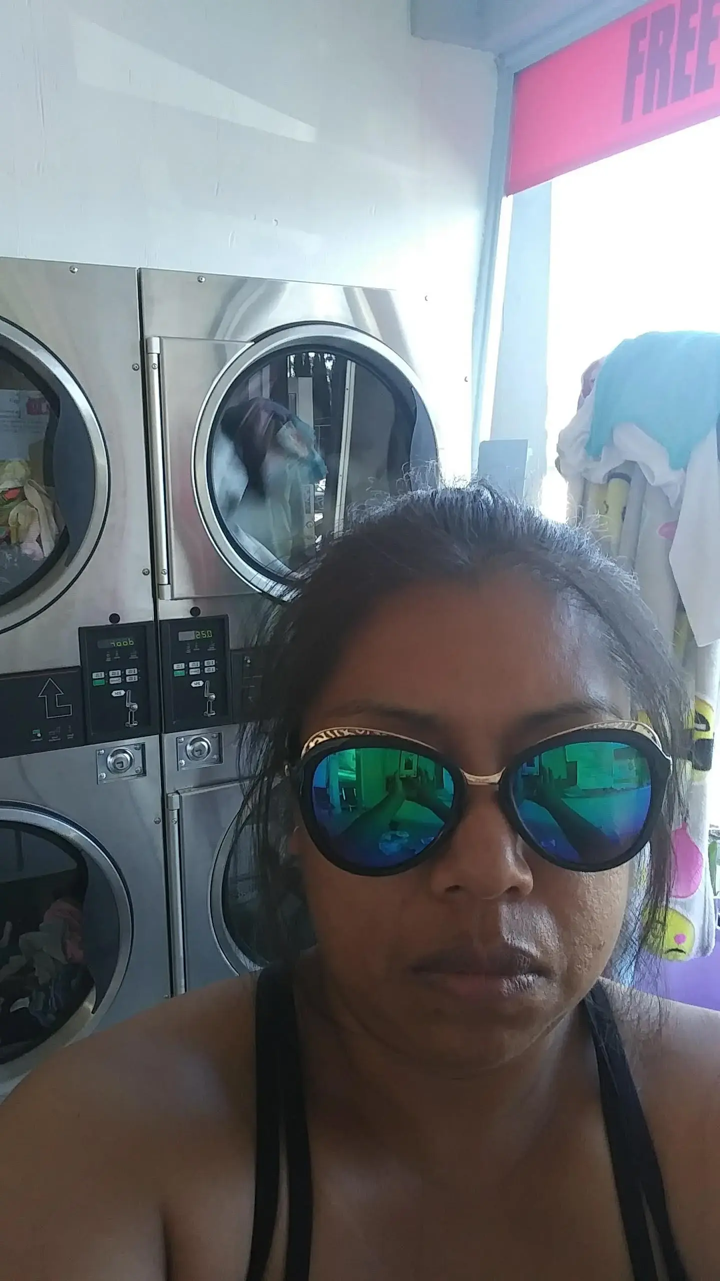 Mission Laundry thumbnail 19