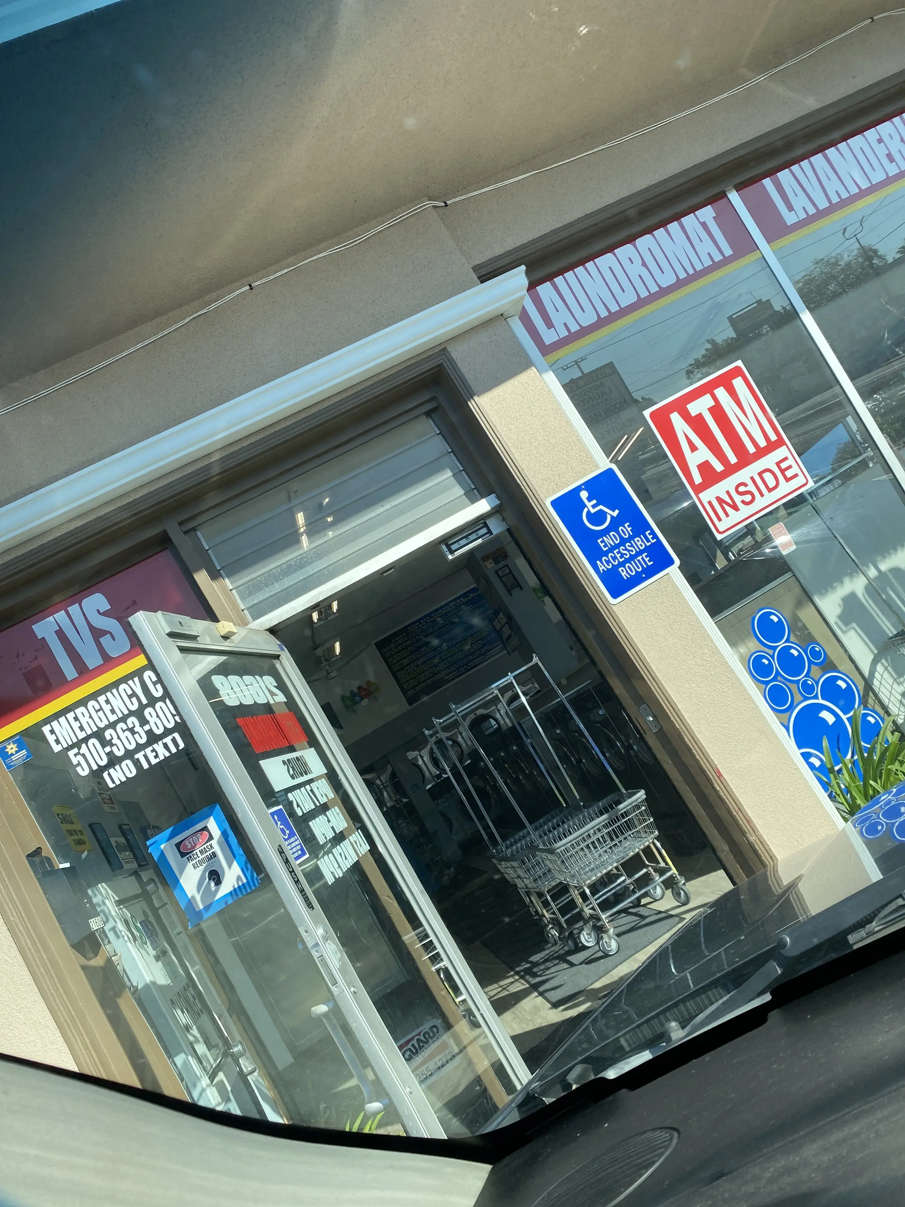 Mission Laundry - Image 10