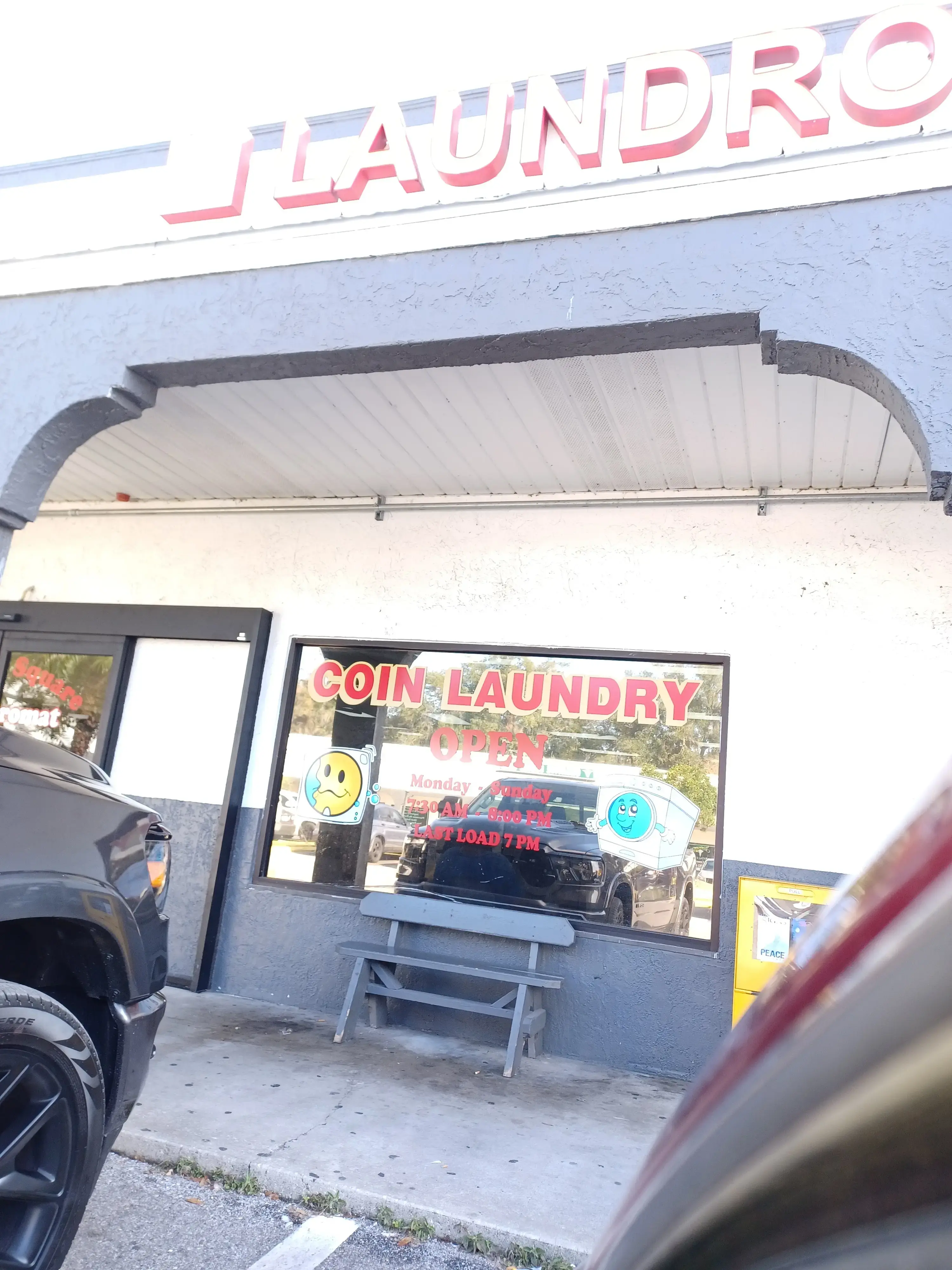 Mission Square Laundromat thumbnail 3