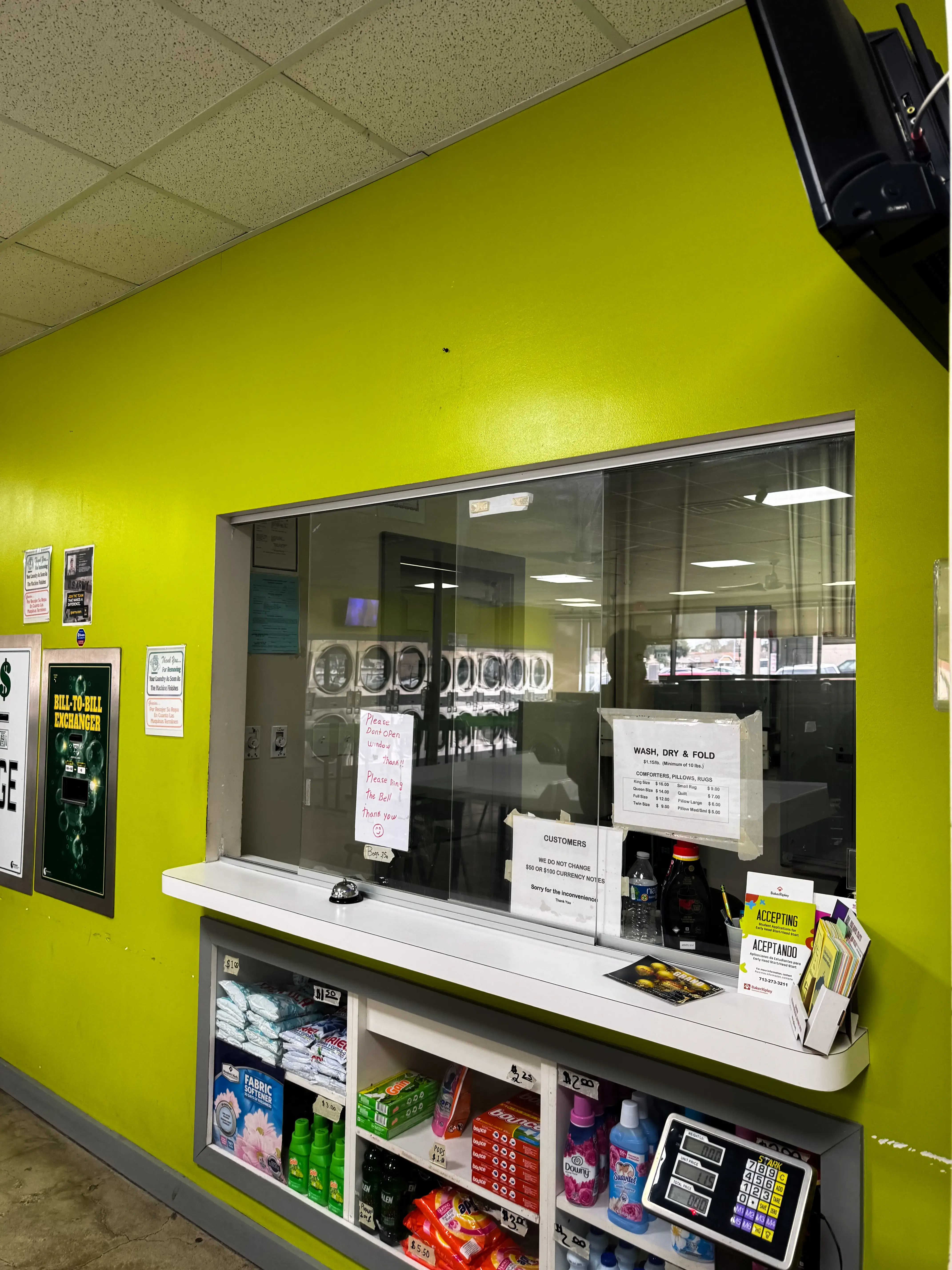 Missouri City Washateria - Image 13