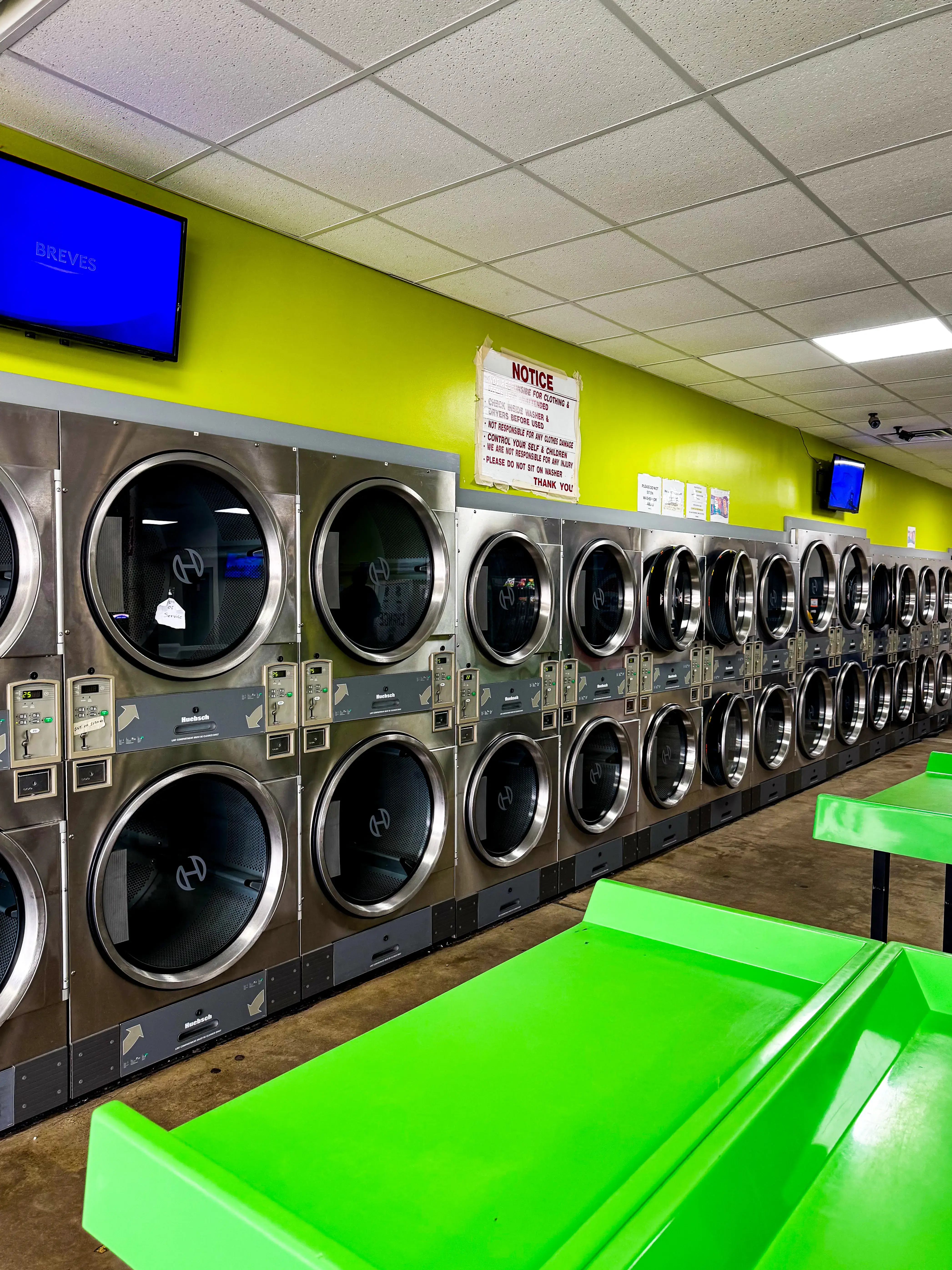 Missouri City Washateria - Image 8