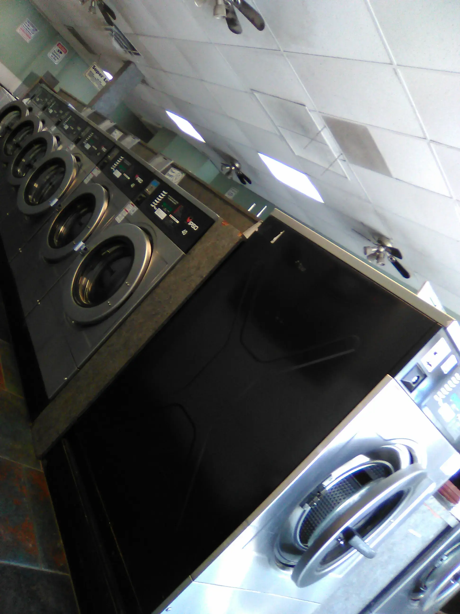 Mister Clean Coin Laundries - Image 6