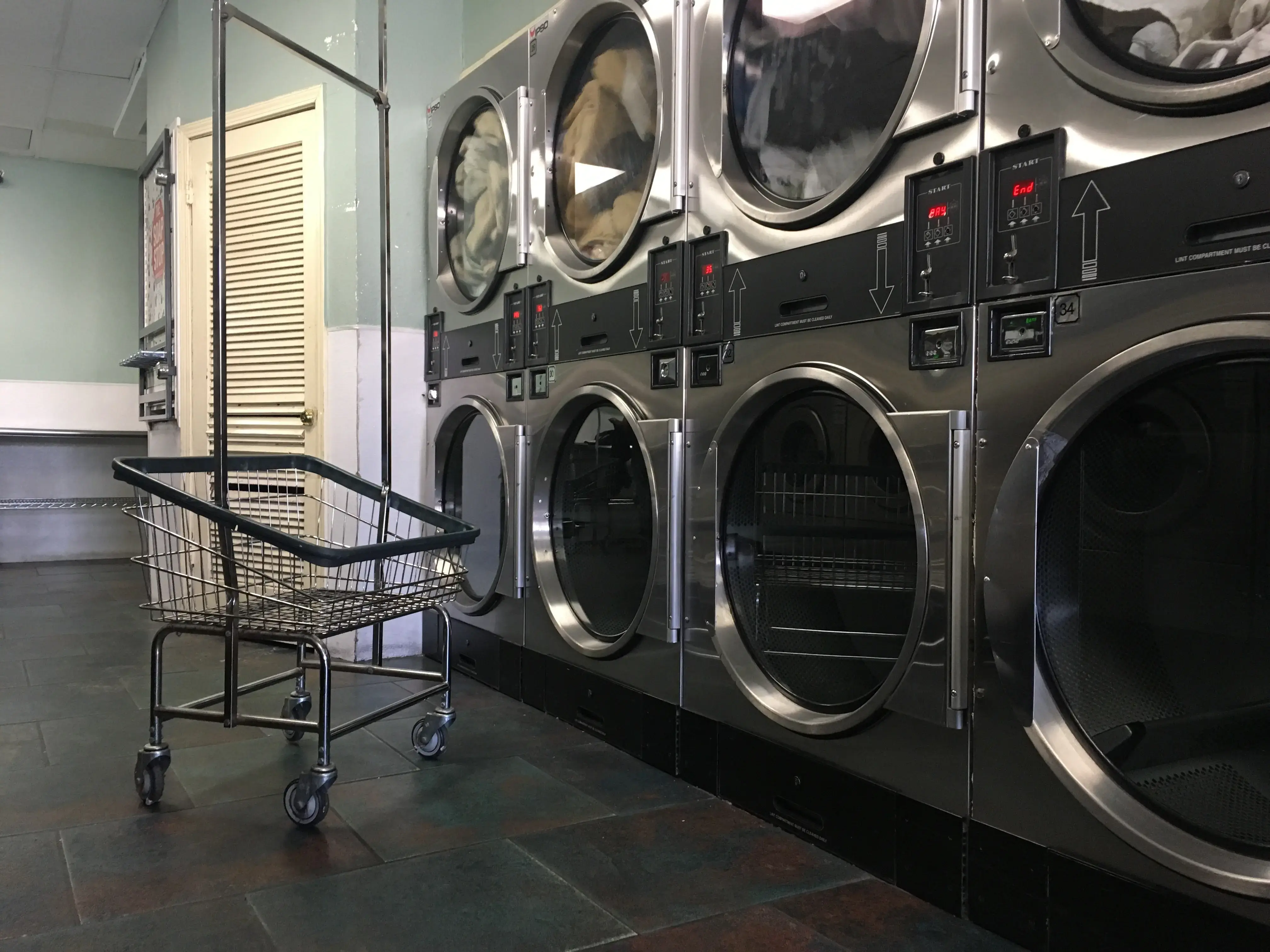 Mister Clean Coin Laundries - Image 5