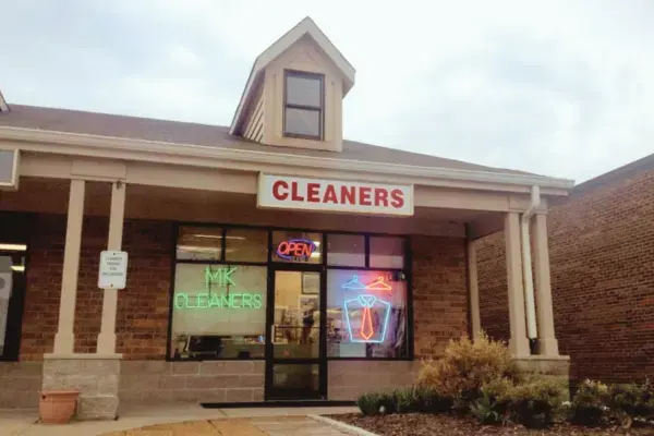 MK Cleaners & Tailors location