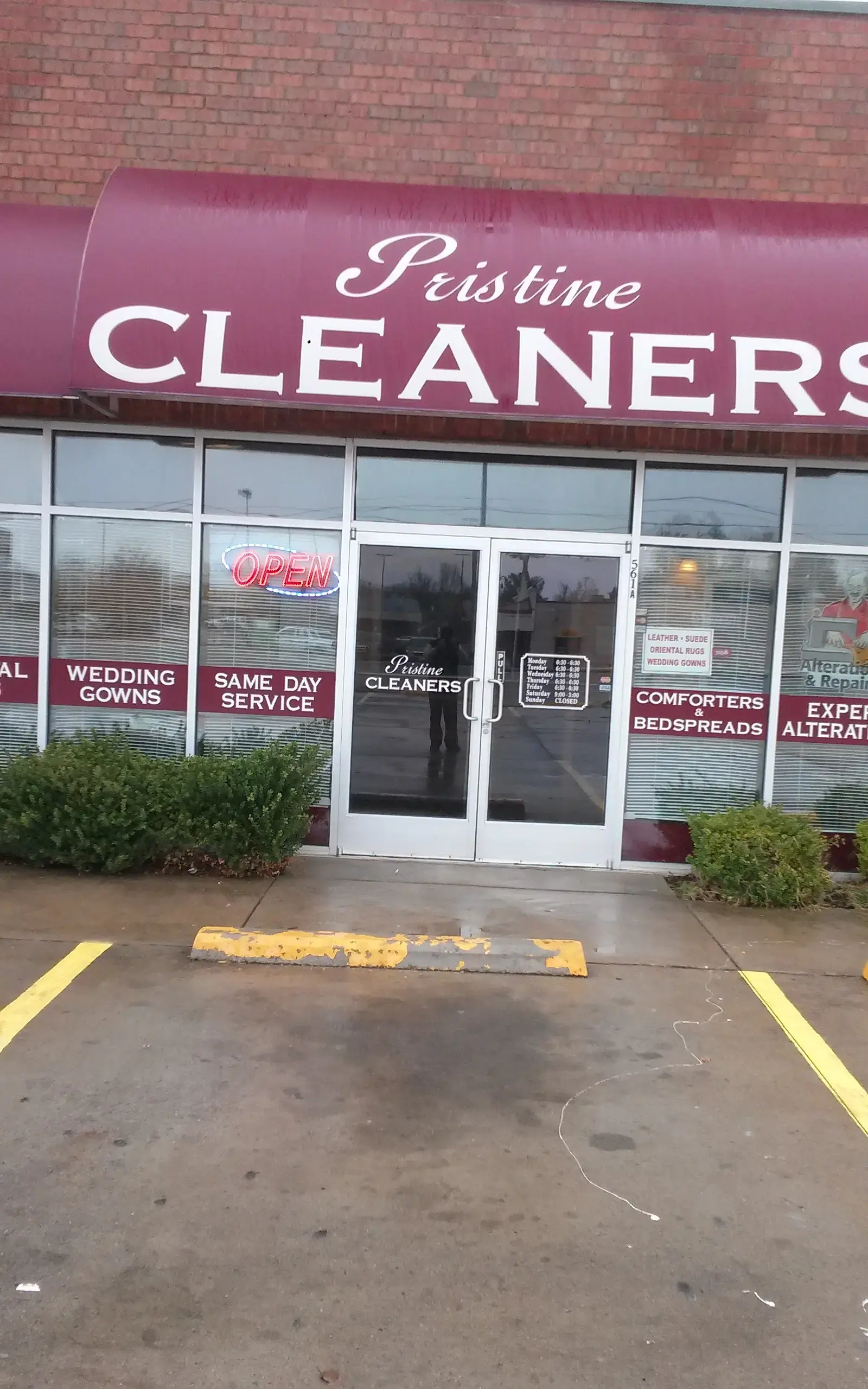 M&K Pristine dry Cleaners thumbnail 2