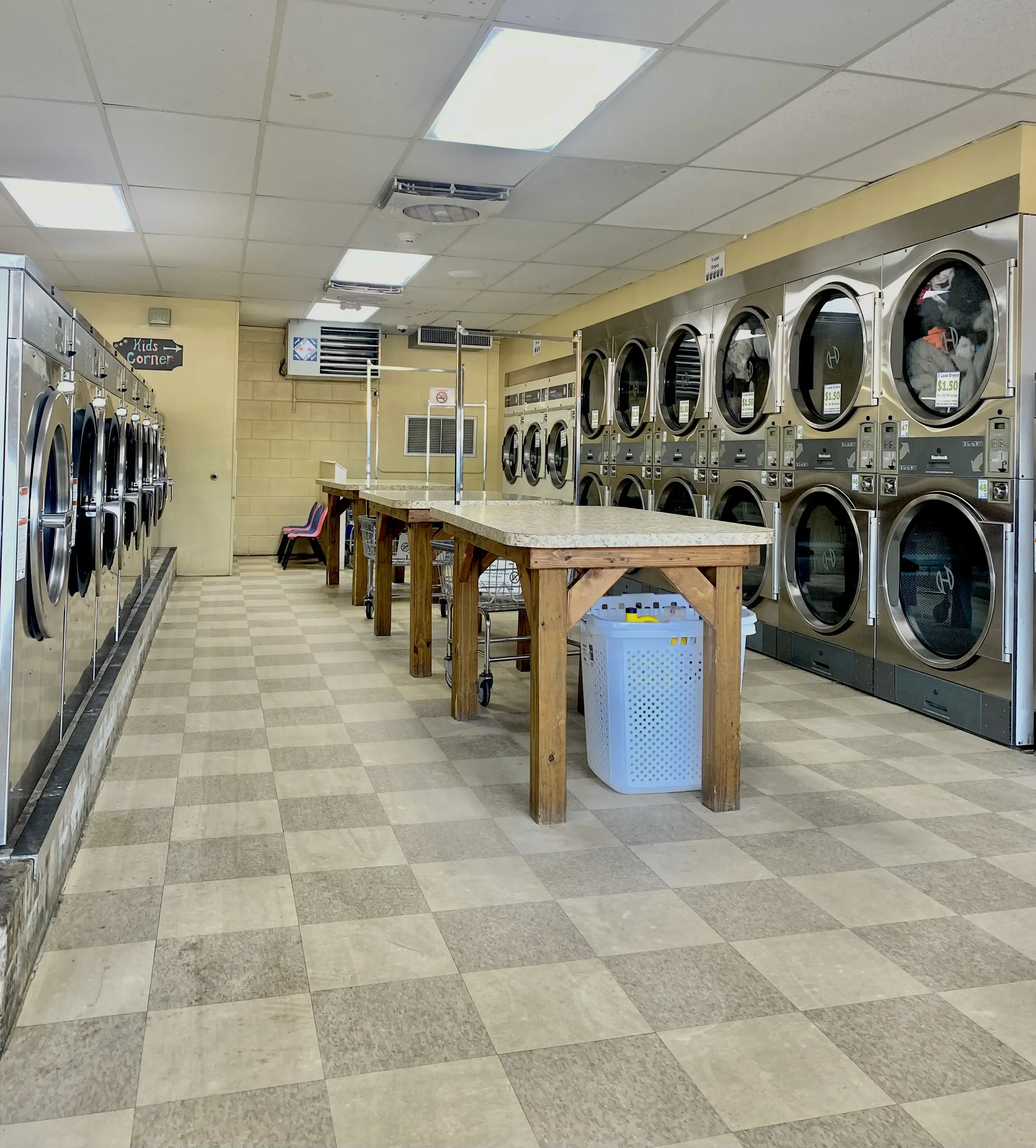 MLC Coin Laundry - Image 2