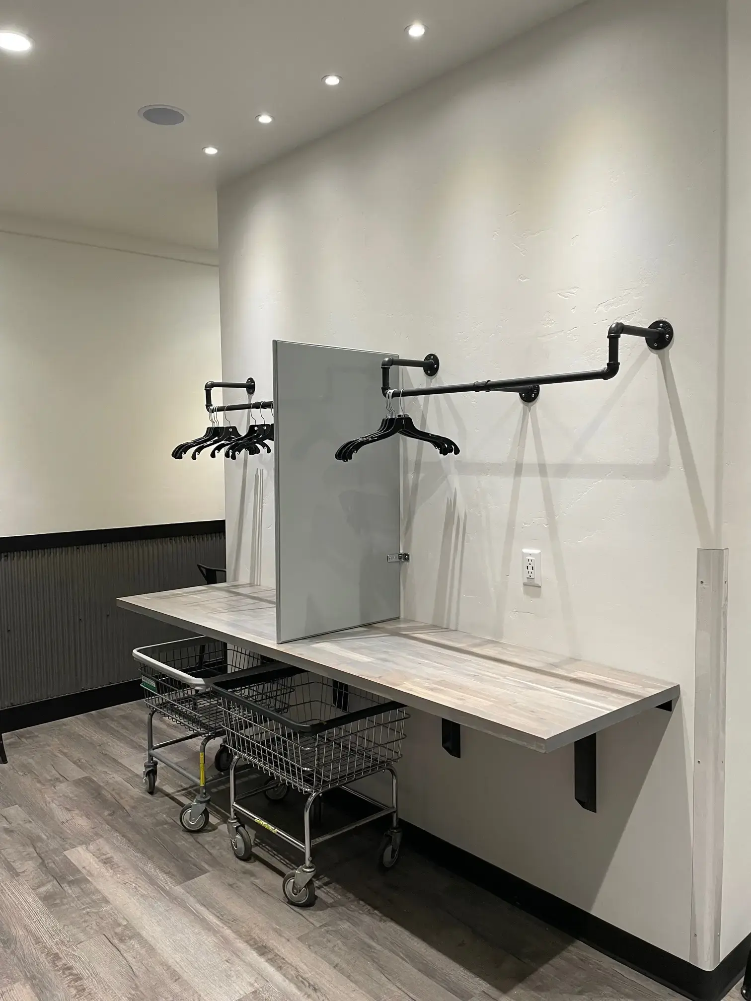 Moab Laundry Express LLC - Image 6