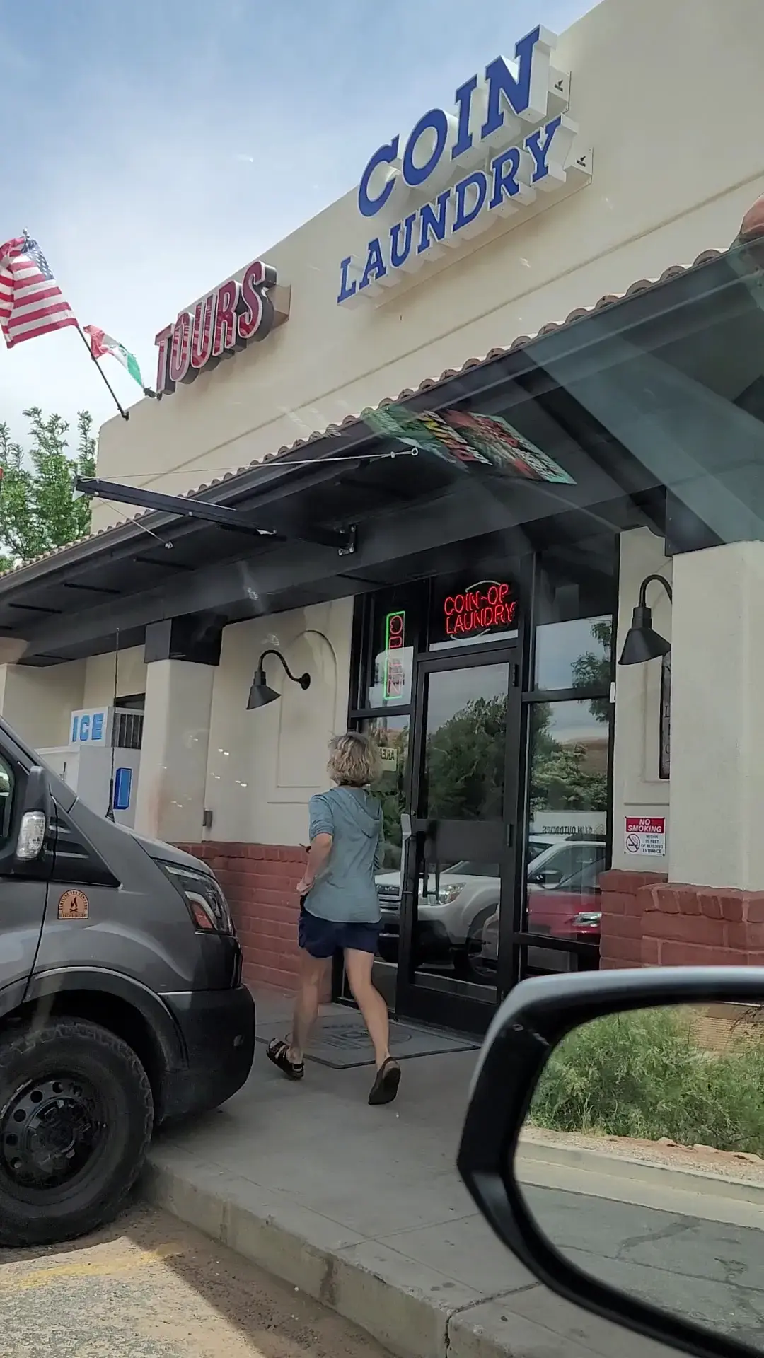 Moab Laundry Express LLC - Image 16