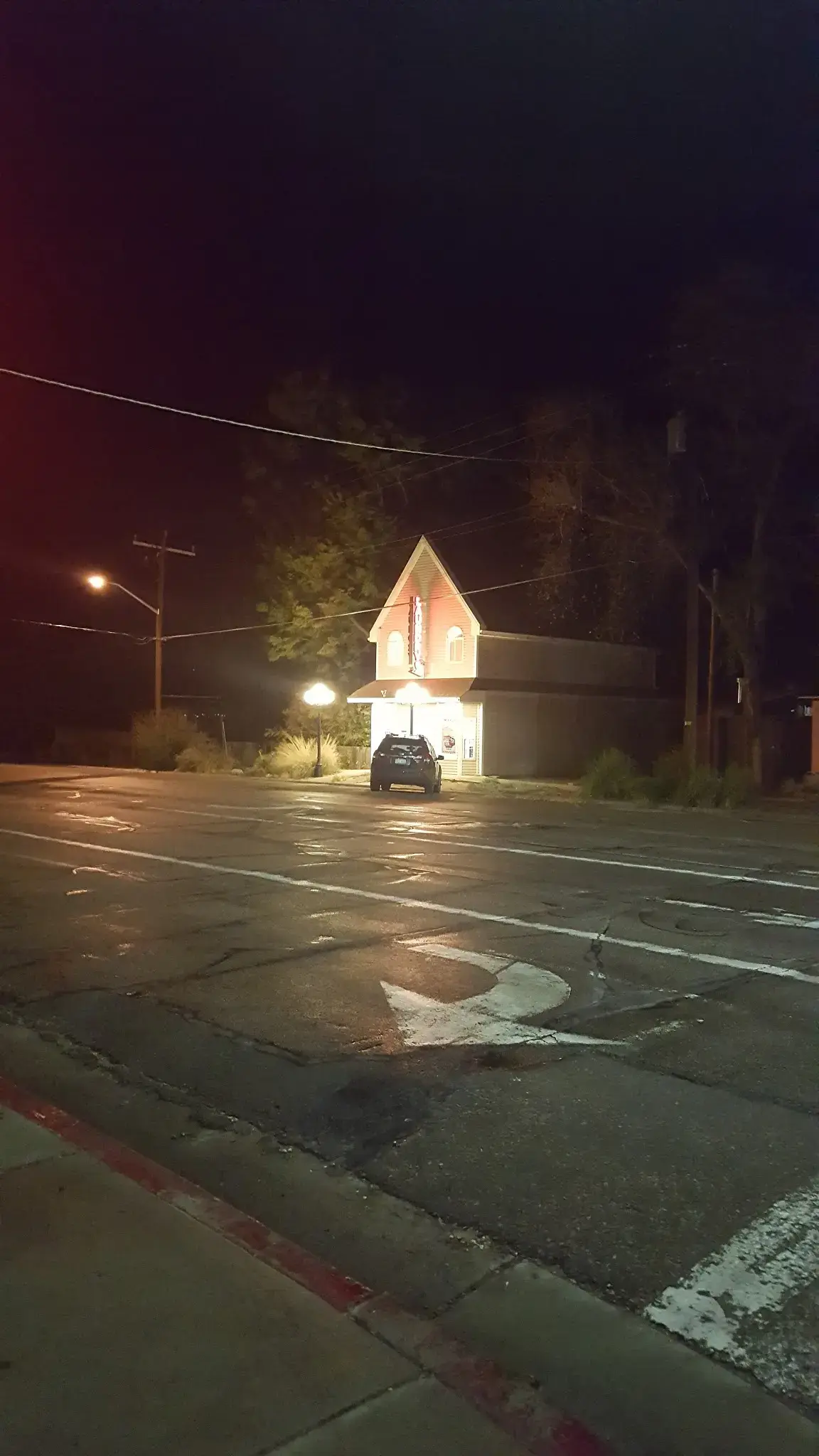 Moab Laundry Express LLC - Image 20