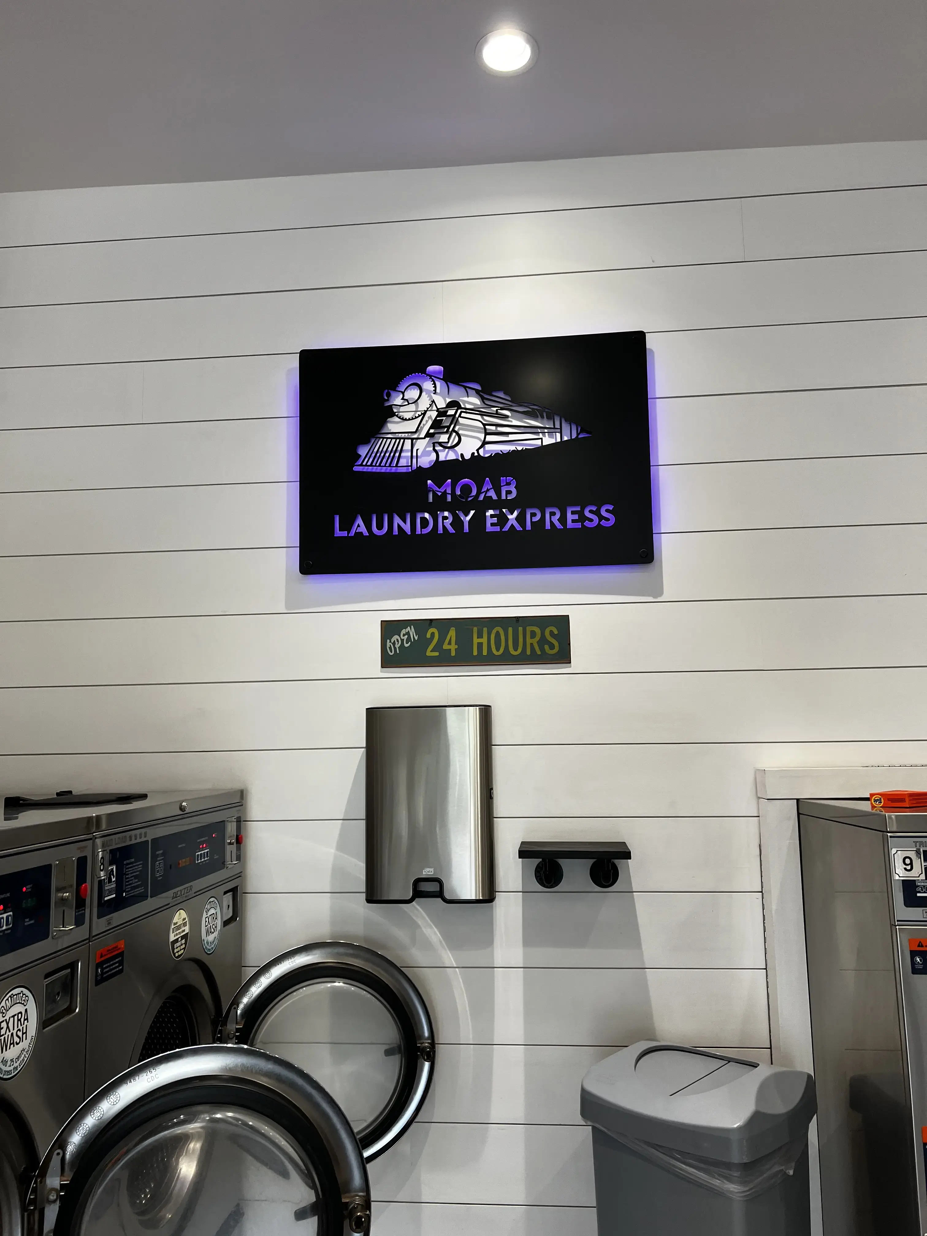 Moab Laundry Express LLC - Image 15