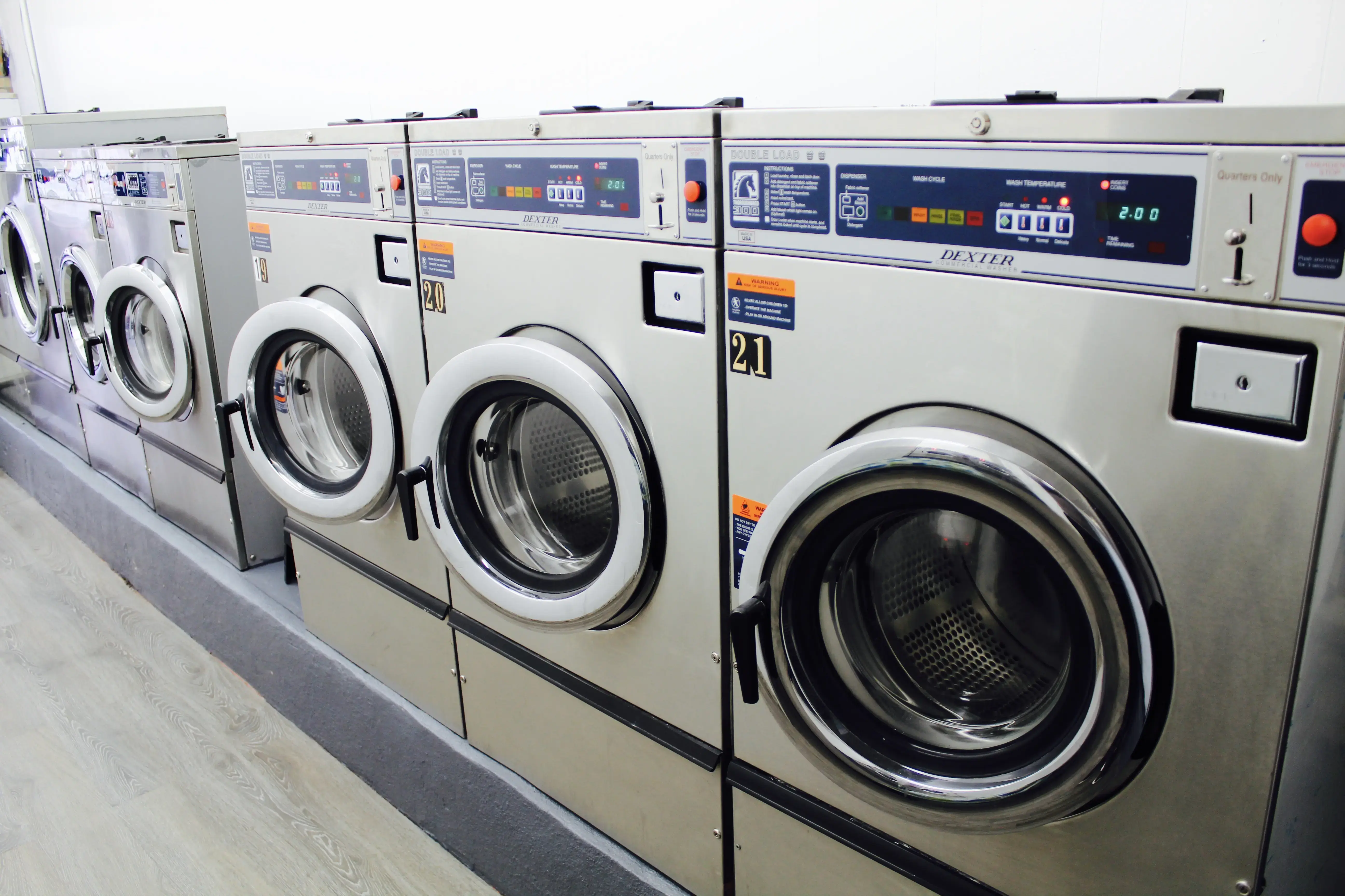 Mobil Laundromat thumbnail 3