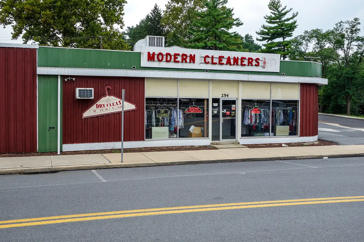 Modern Cleaners Inc location