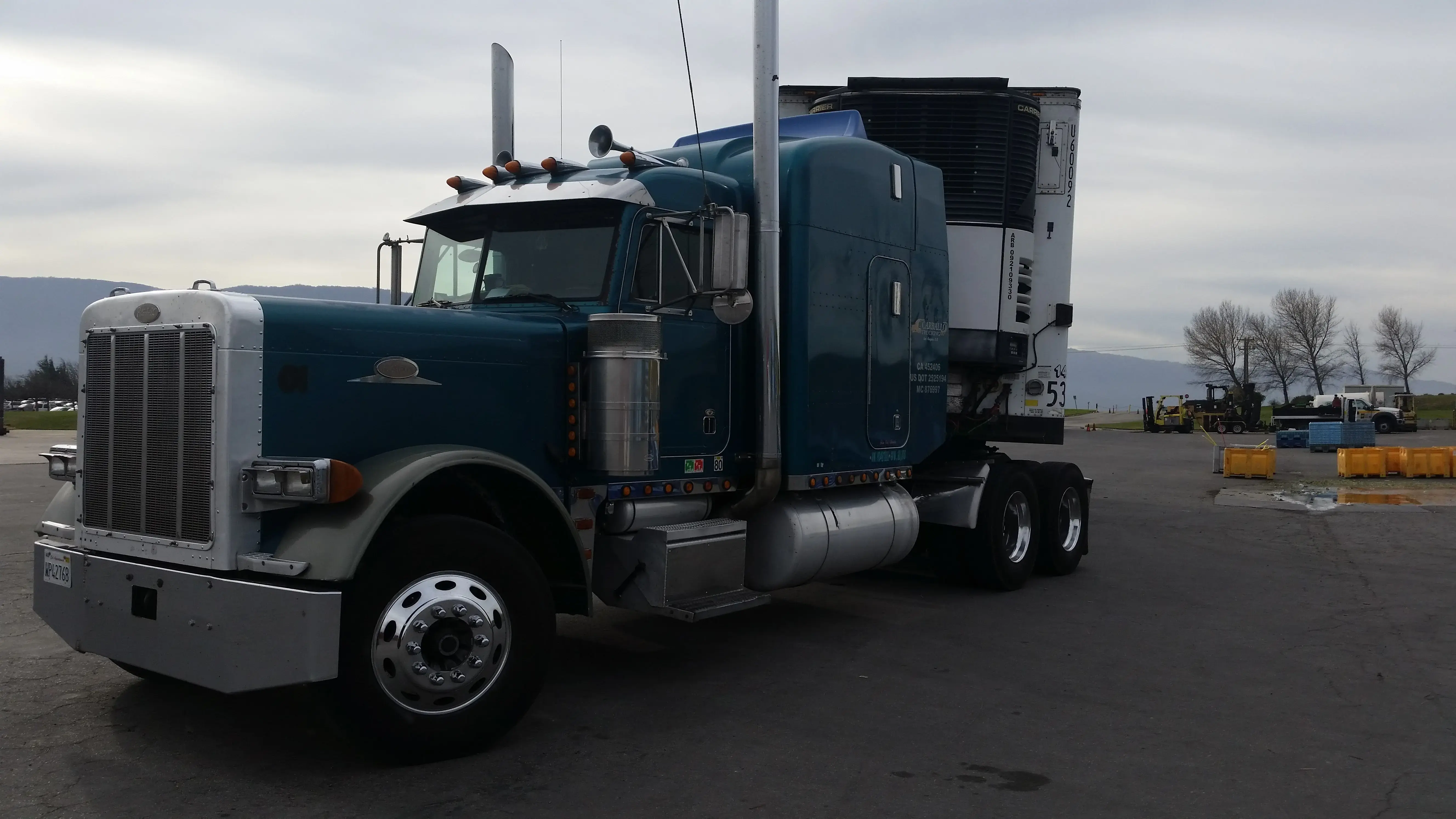 Modern Laundromat & Cleaners - Image 8