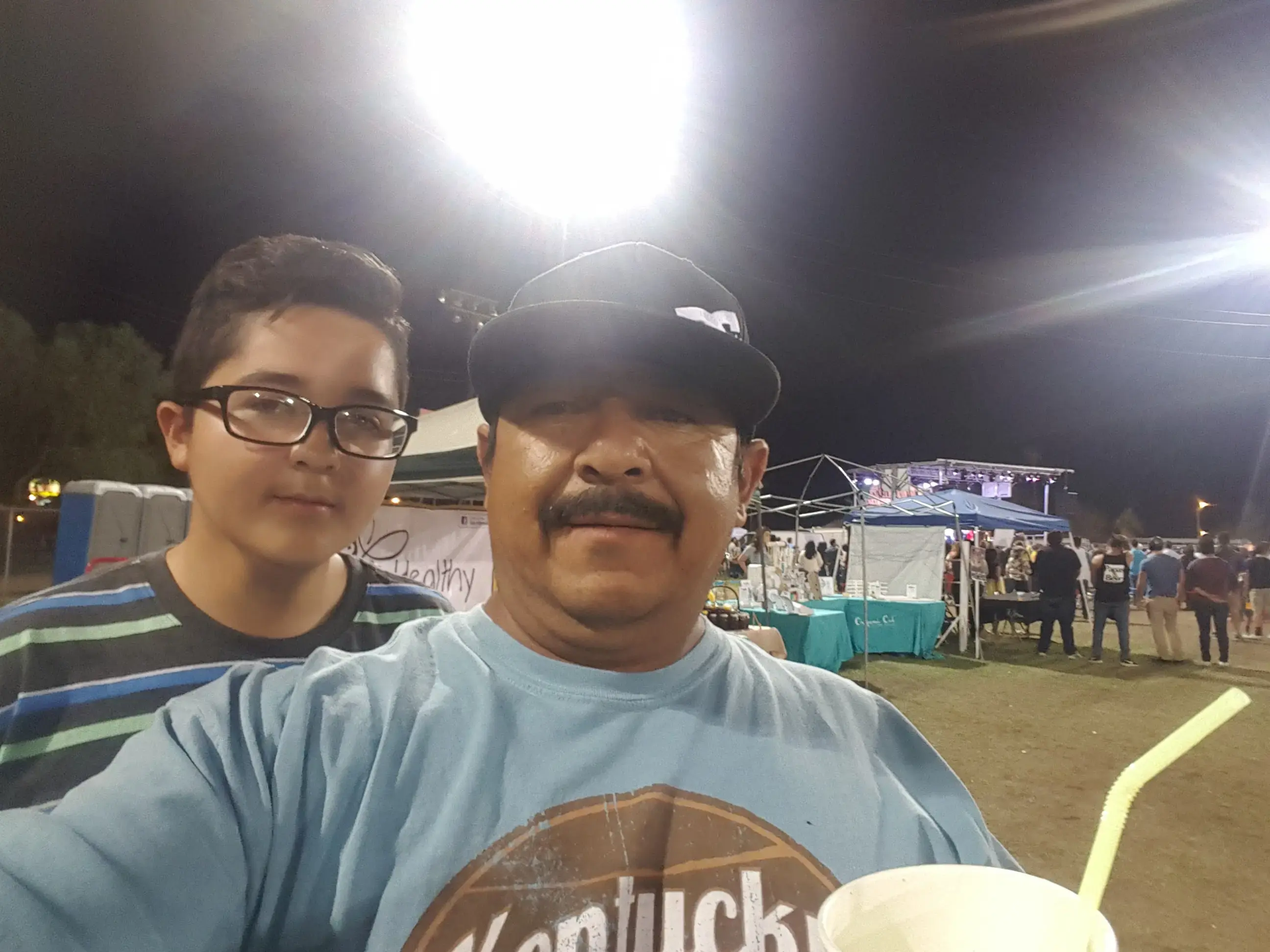 Modern Laundromat & Cleaners - Image 19