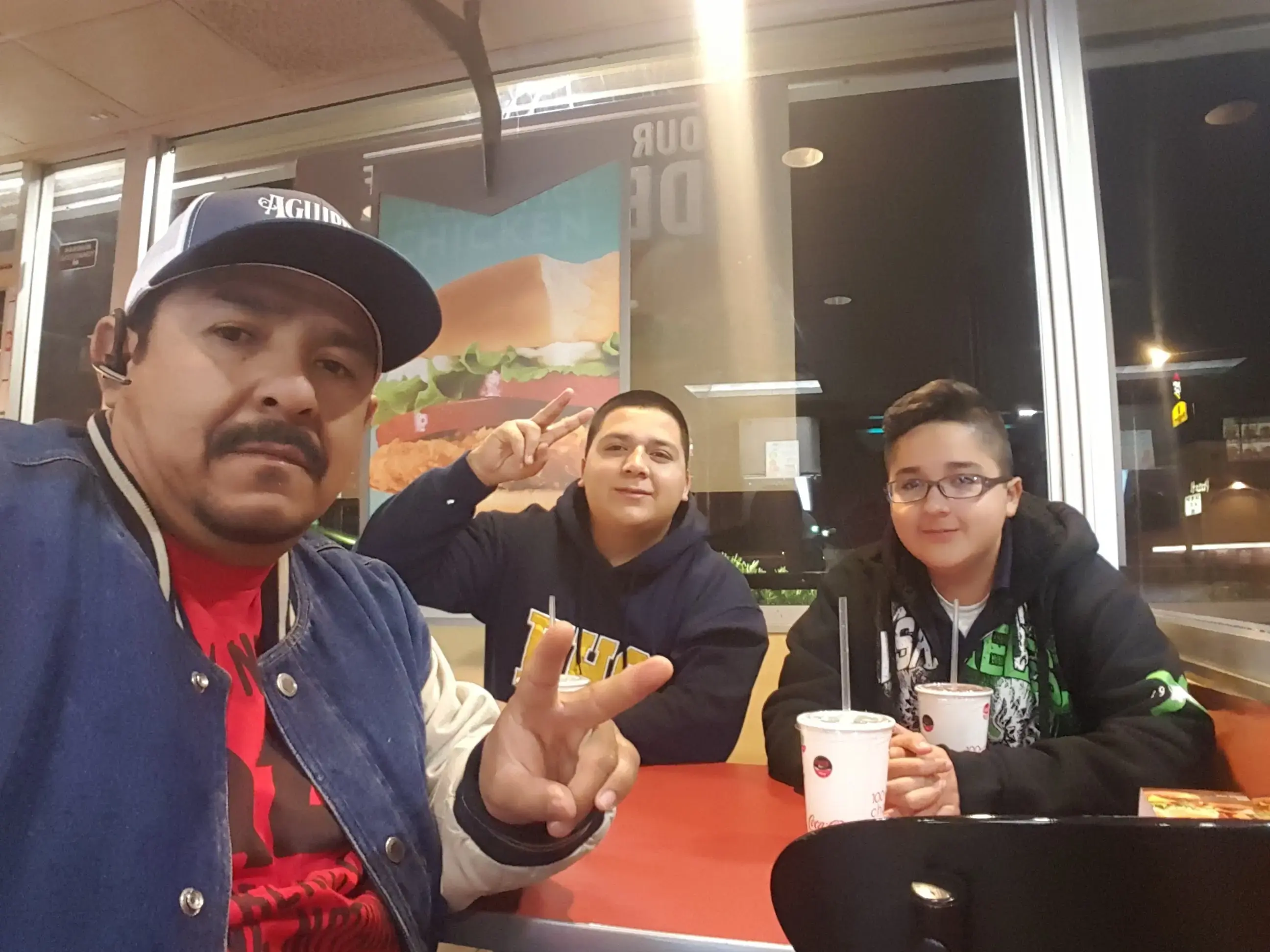 Modern Laundromat & Cleaners thumbnail 17