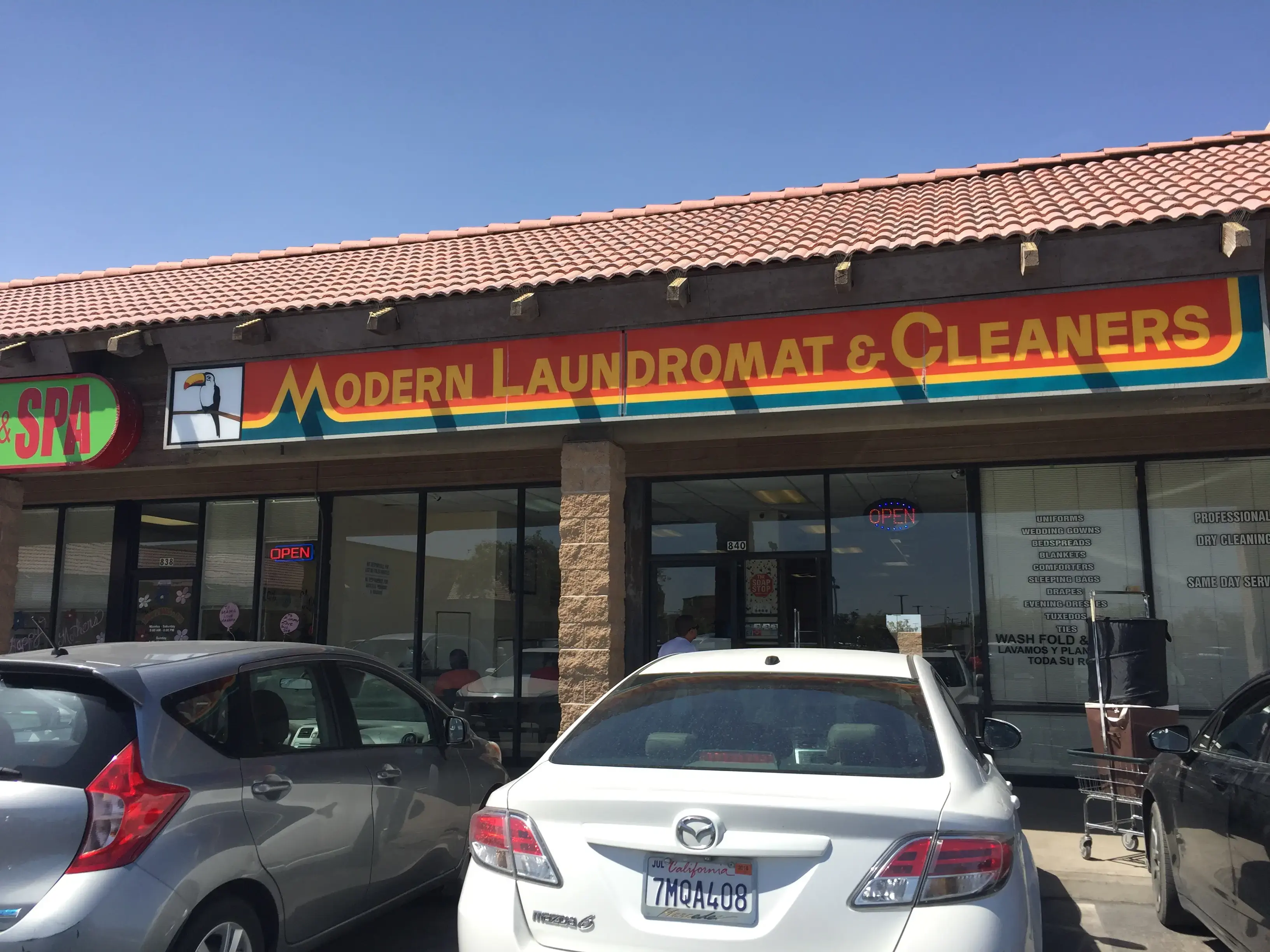 Modern Laundromat & Cleaners thumbnail 3