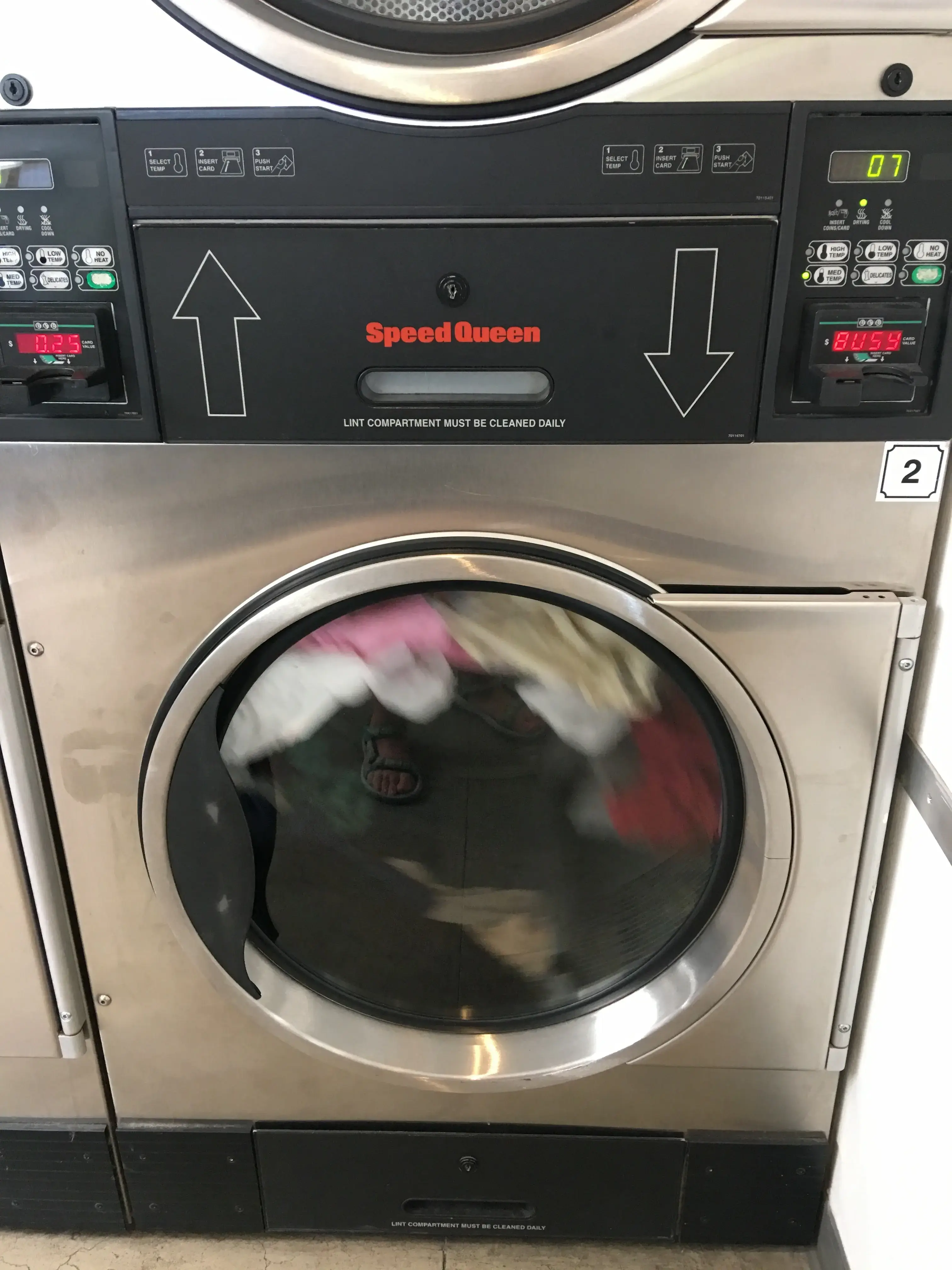 Modern Laundry thumbnail 17