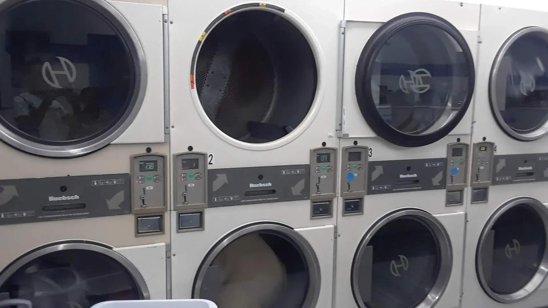 Modern Laundry System thumbnail 4