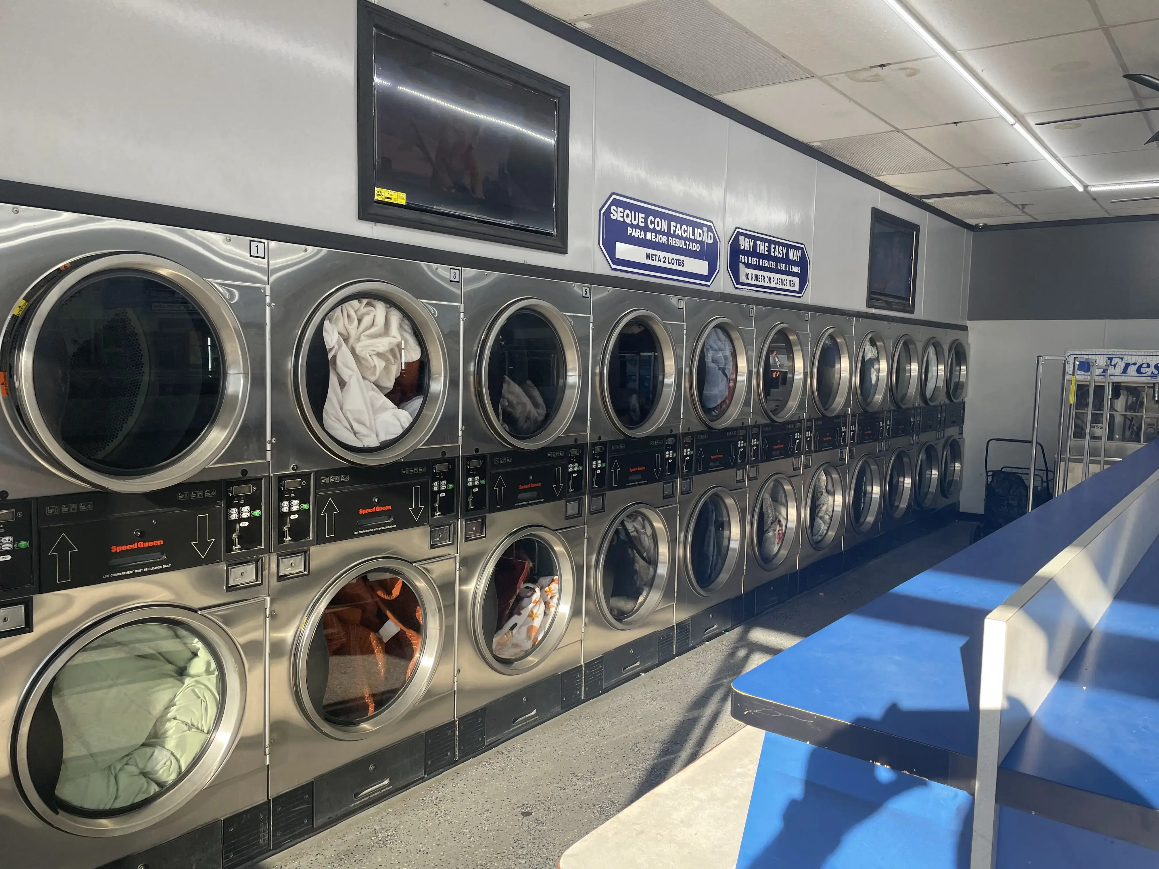 Modern Laundry Wash thumbnail 7