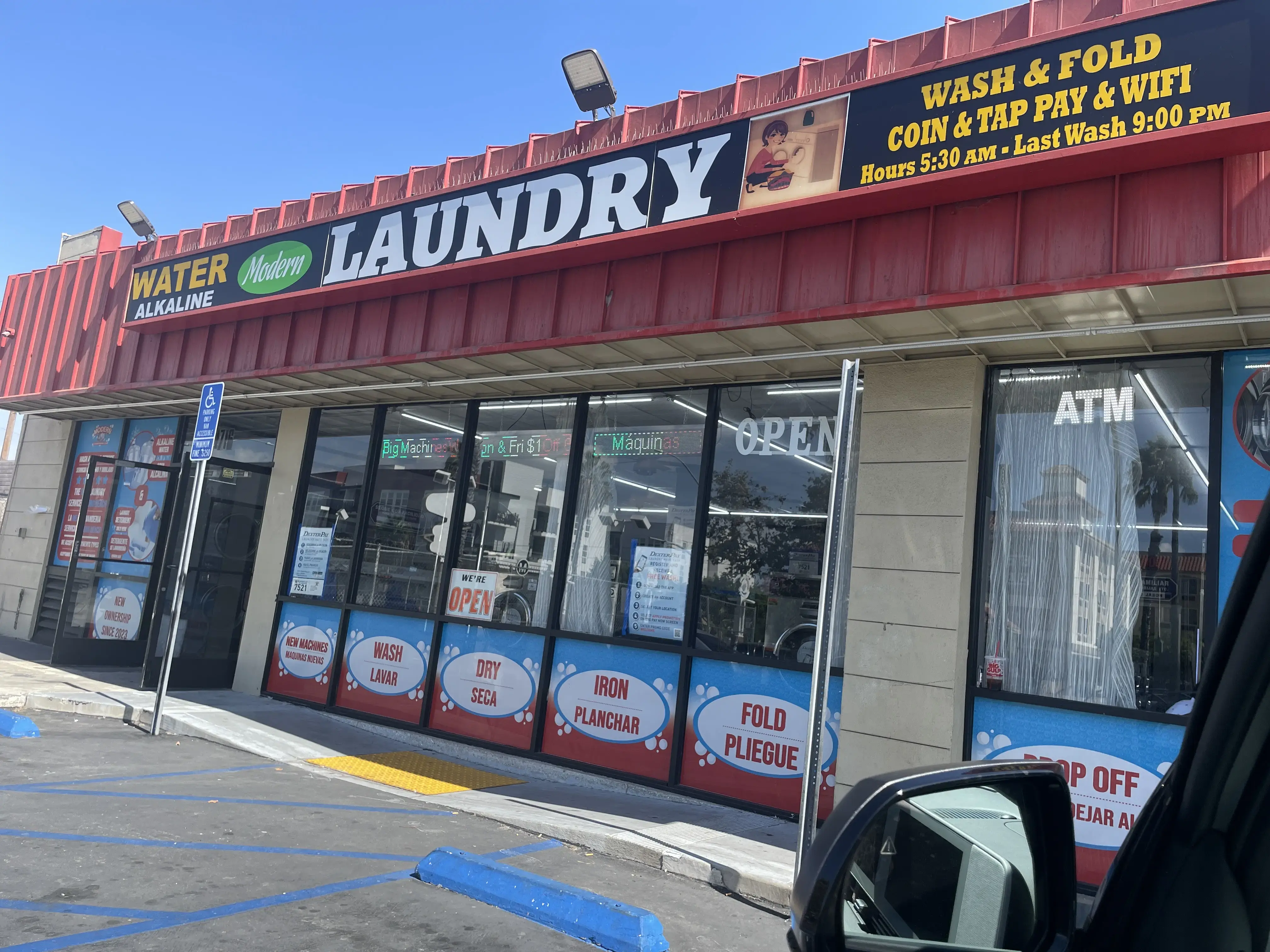 Modern Laundry Wash thumbnail 2