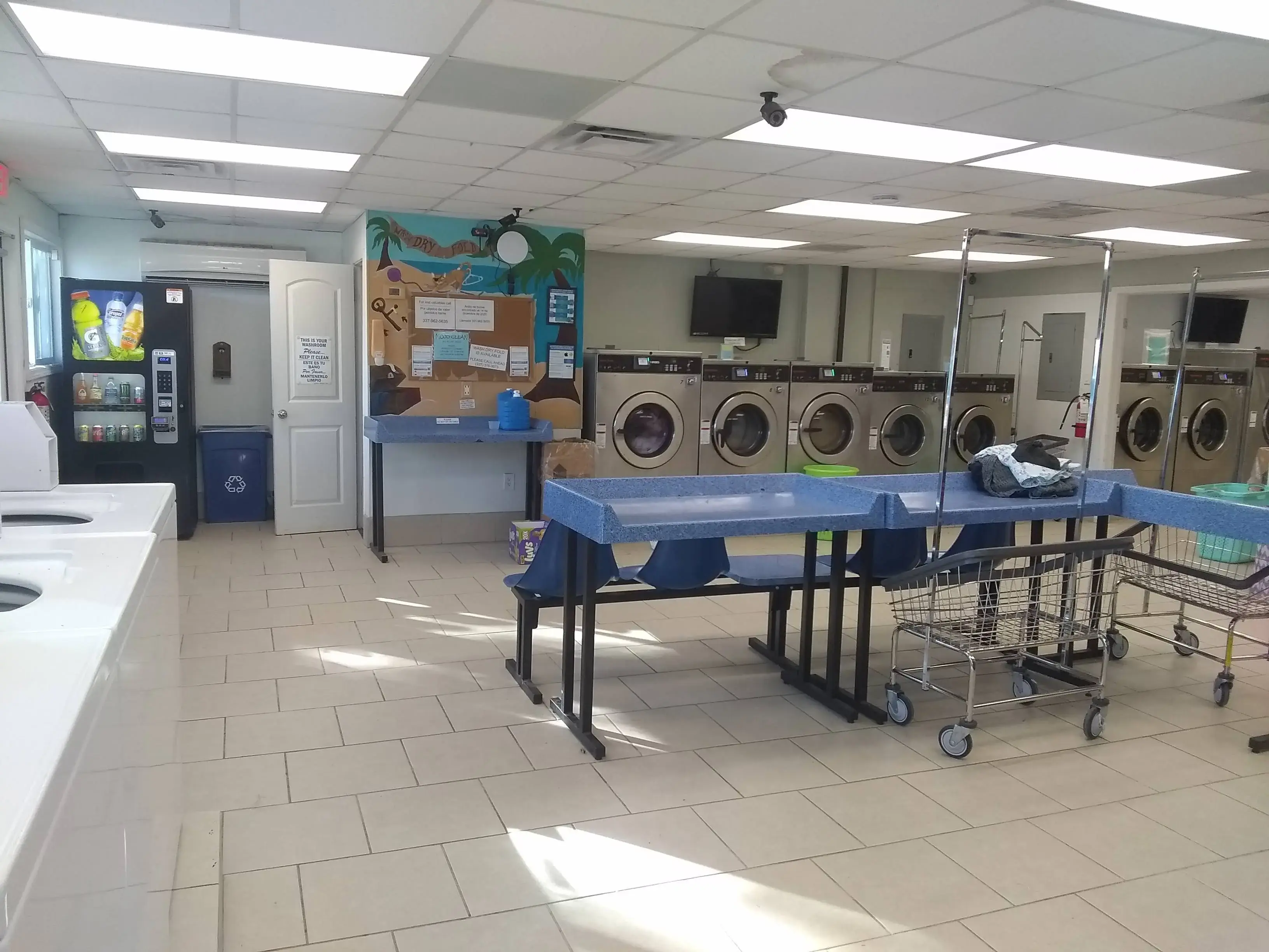 Mojo Clean Laundromat - Image 16