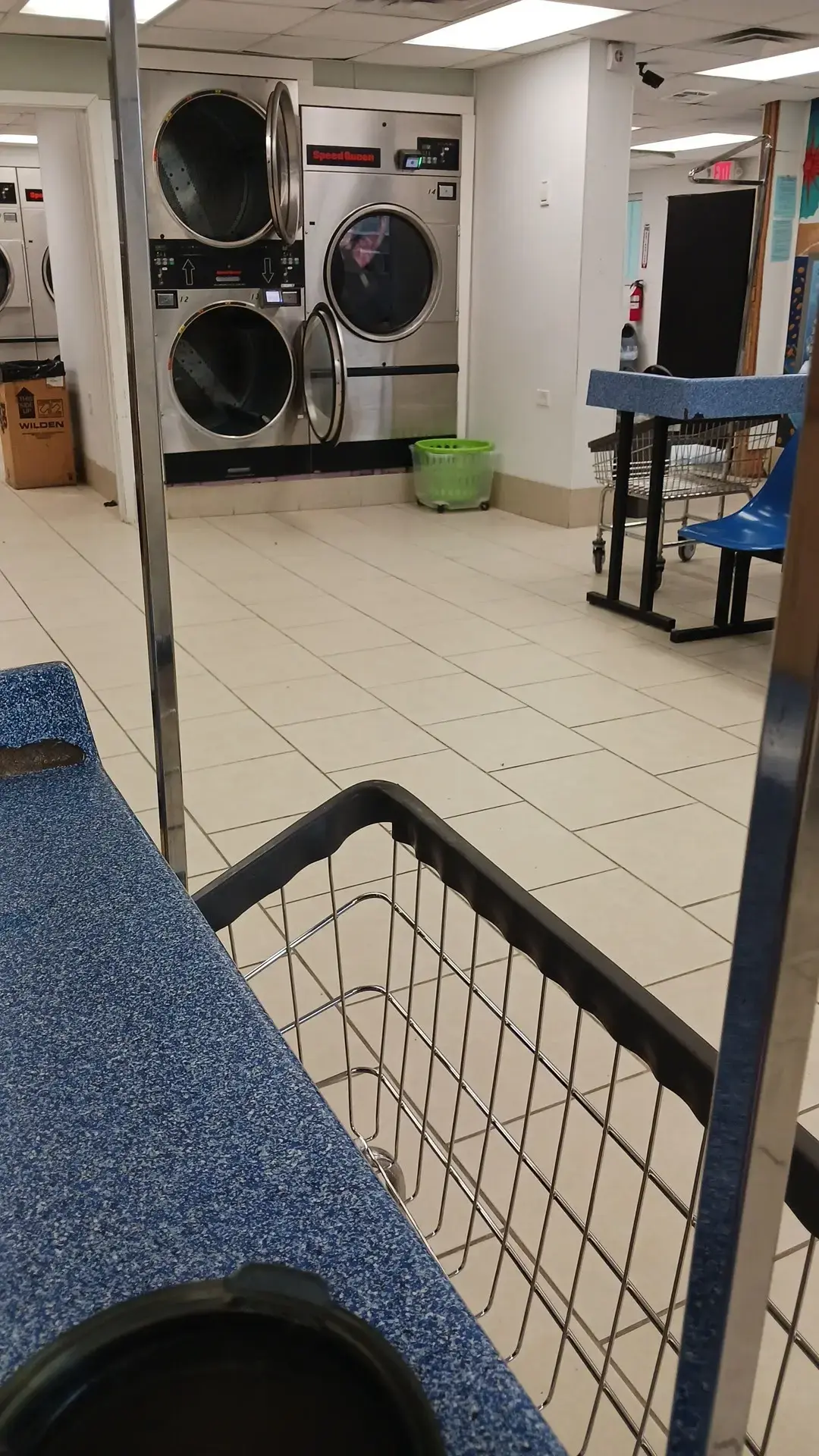 Mojo Clean Laundromat - Image 11