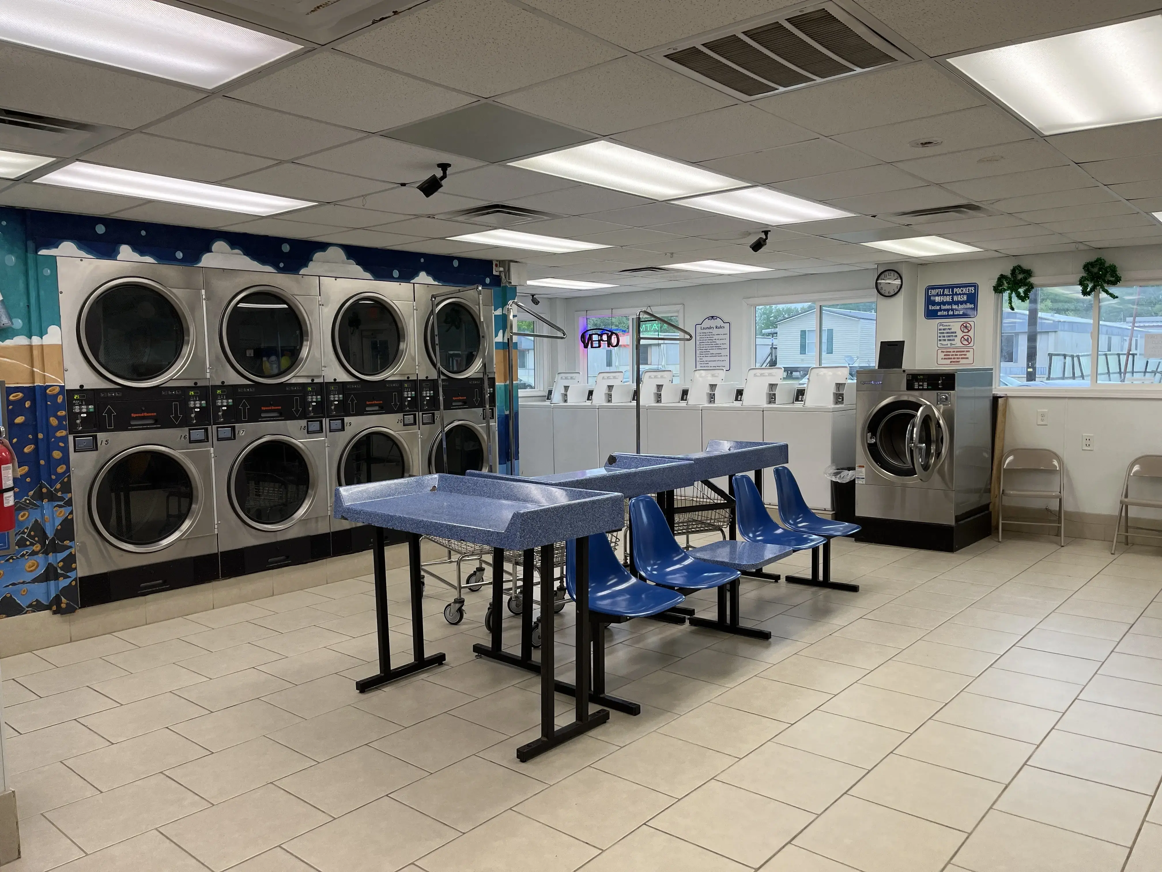 Mojo Clean Laundromat thumbnail 2