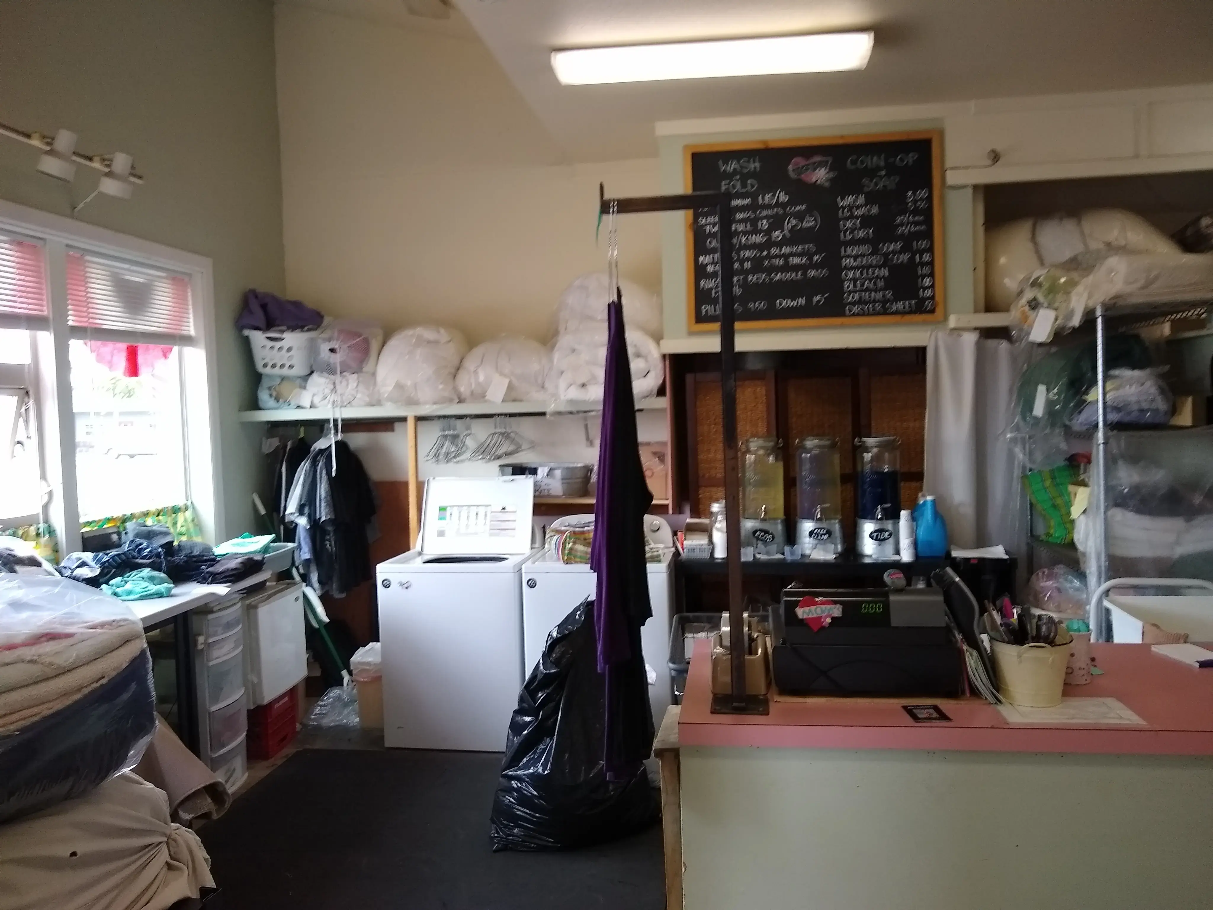 Mom's Laundromat thumbnail 8