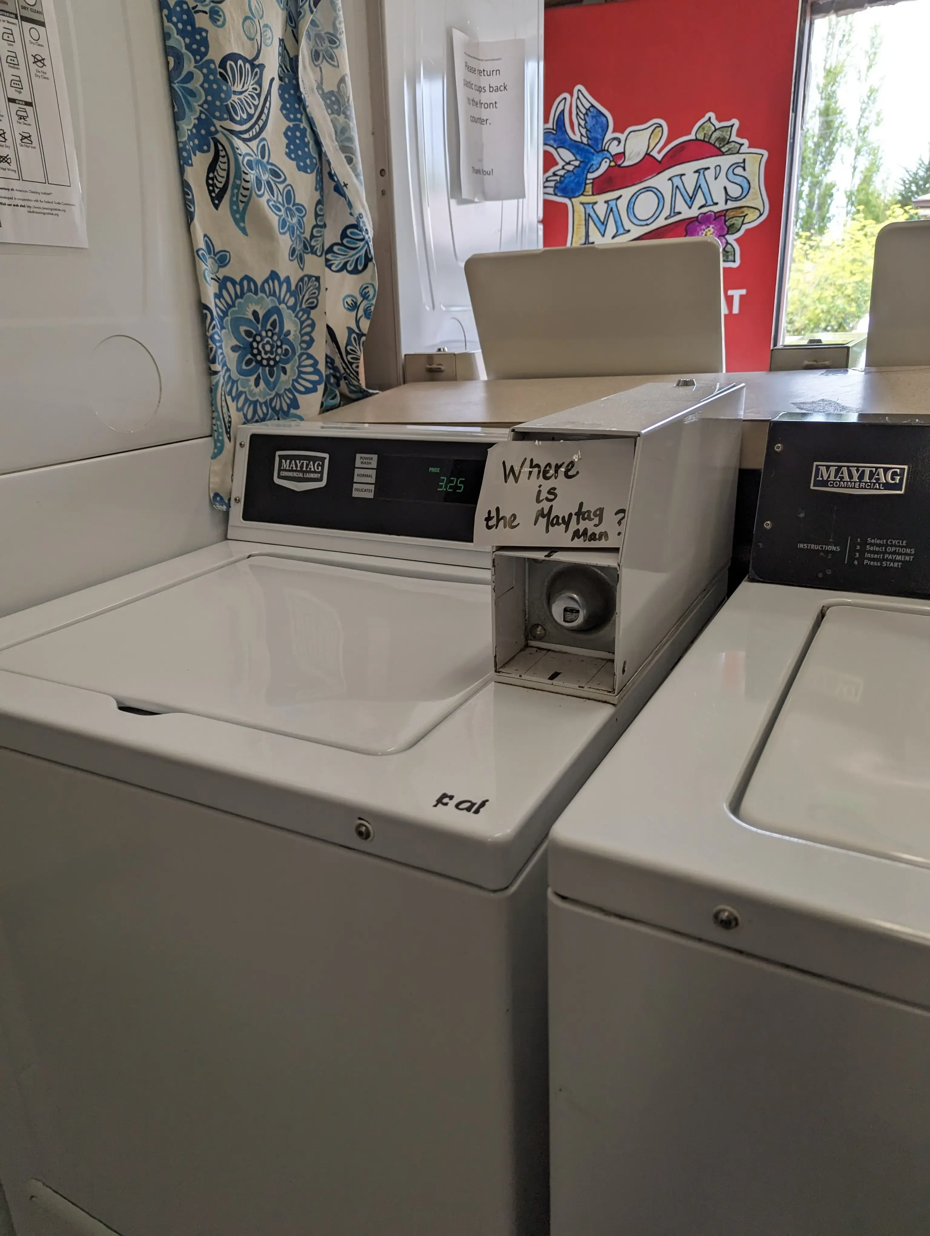 Mom's Laundromat - Image 14