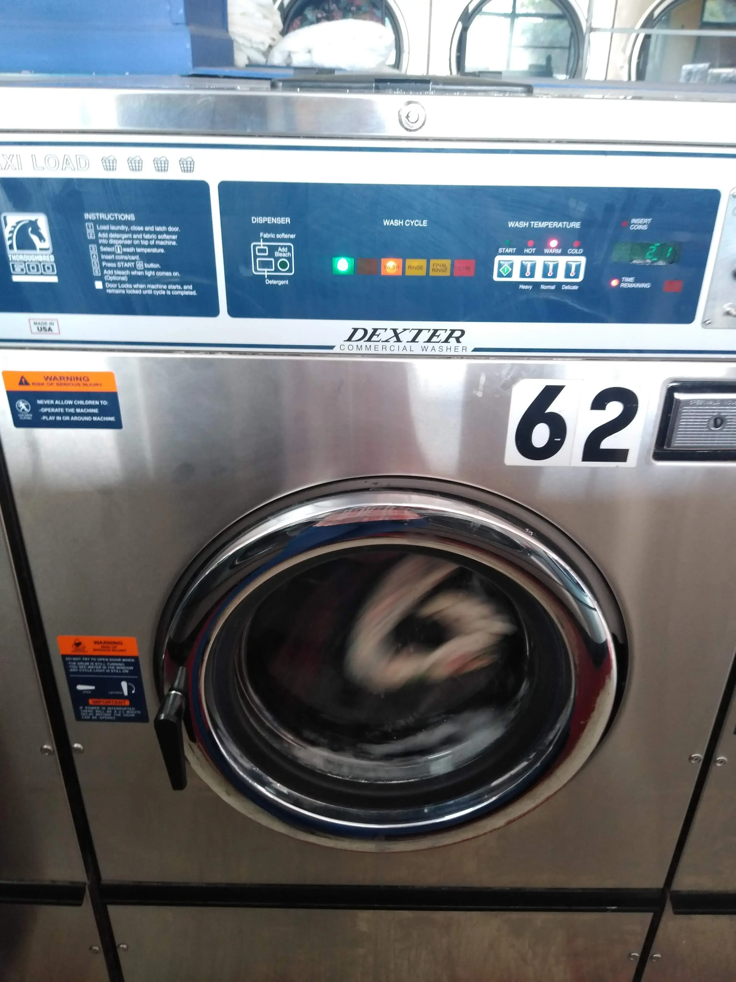 Mona Lisa Coin Laundry thumbnail 17