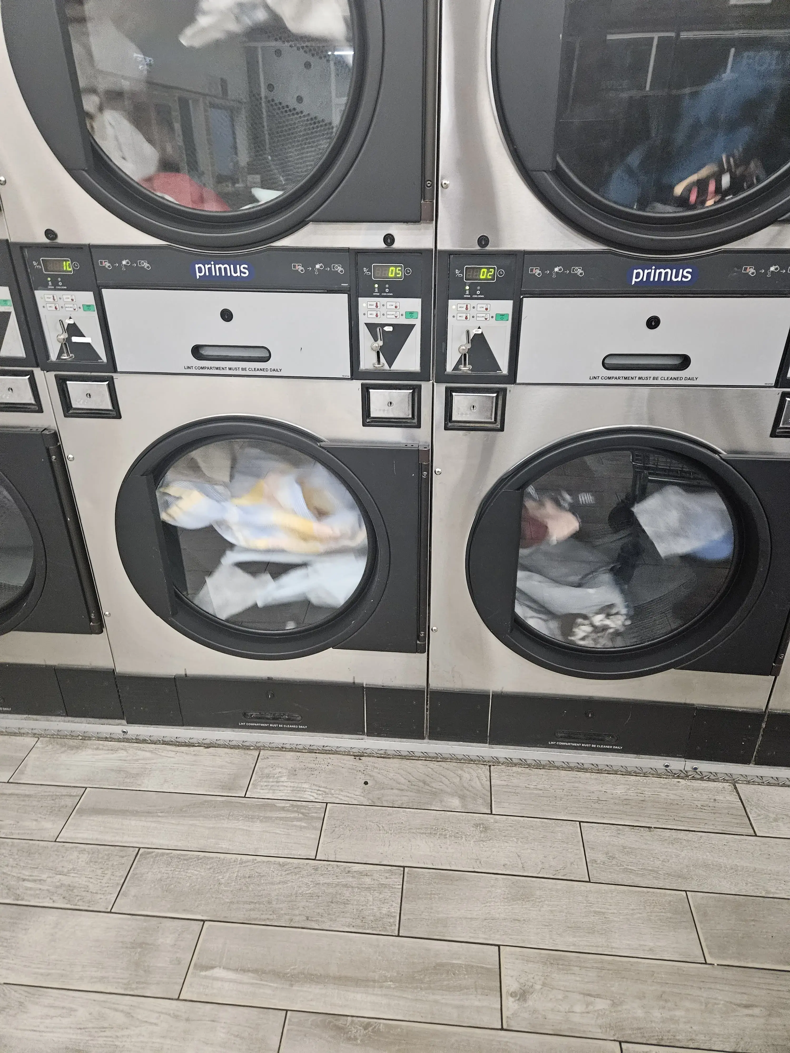 Monaco 24 Hour Coin Laundry thumbnail 5