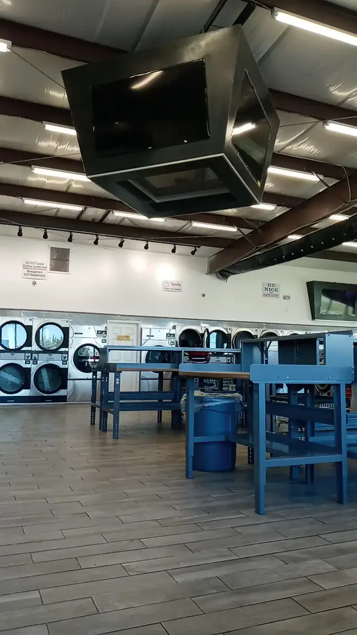 Monaco 24 Hour Coin Laundry thumbnail 20