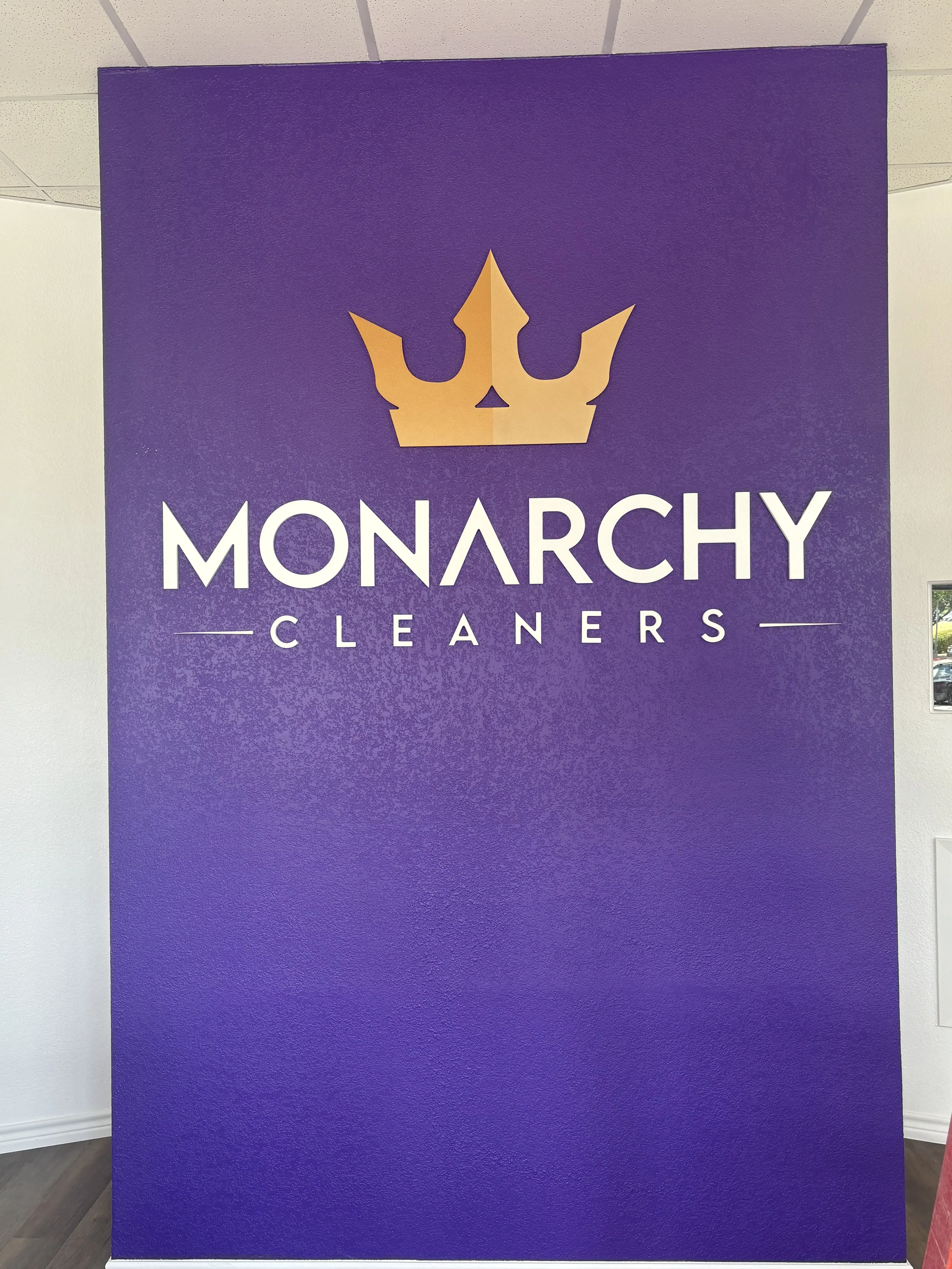 Monarchy Cleaners thumbnail 2