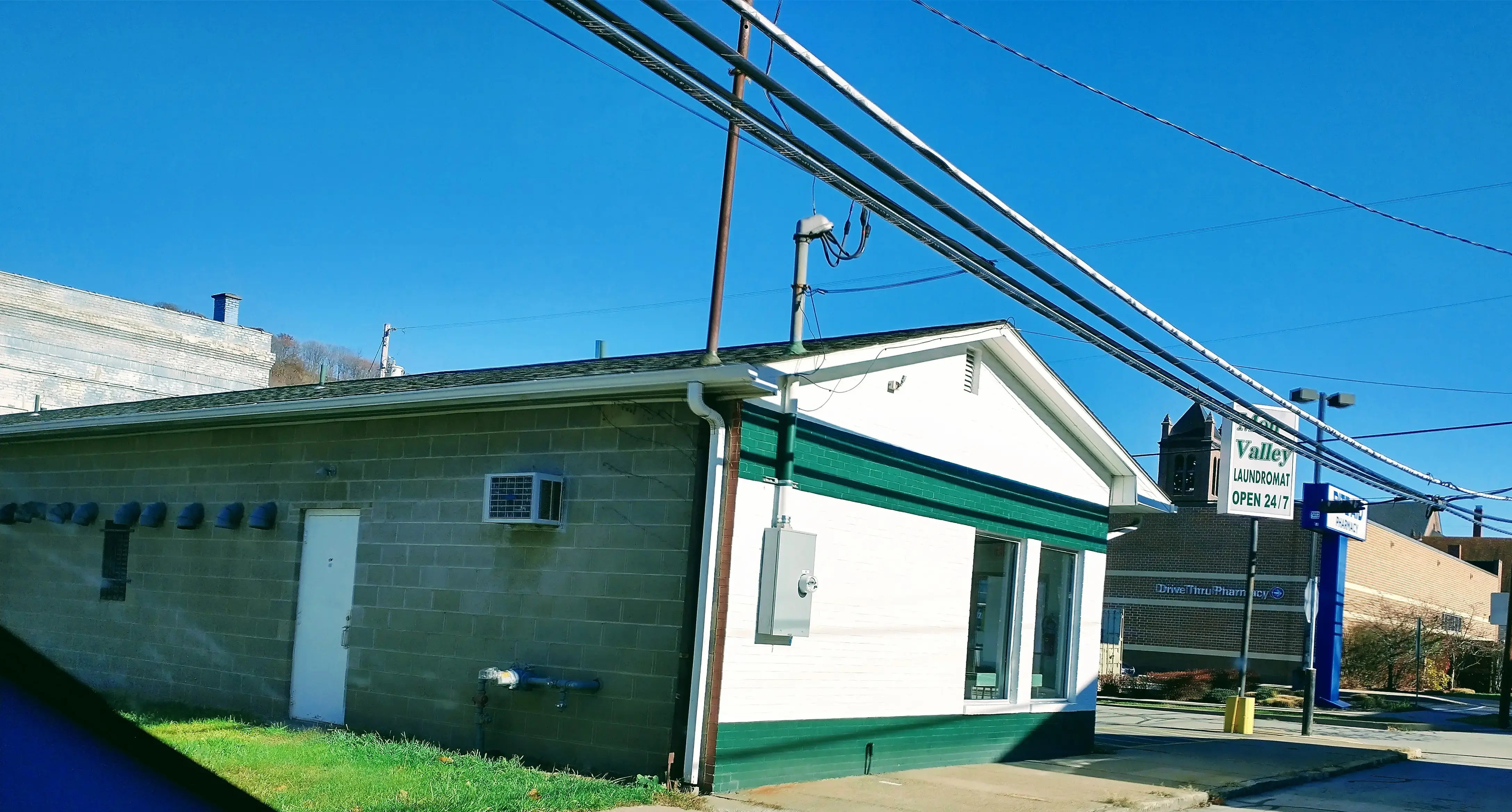 Monongahela 24hr Laundromat thumbnail 7