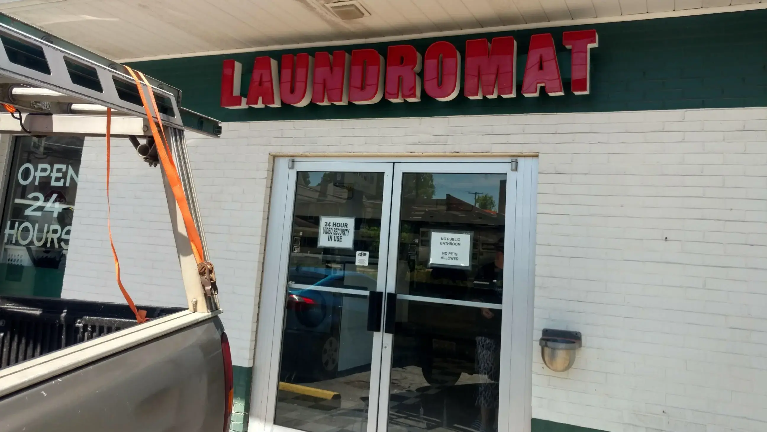 Monongahela 24hr Laundromat thumbnail 1
