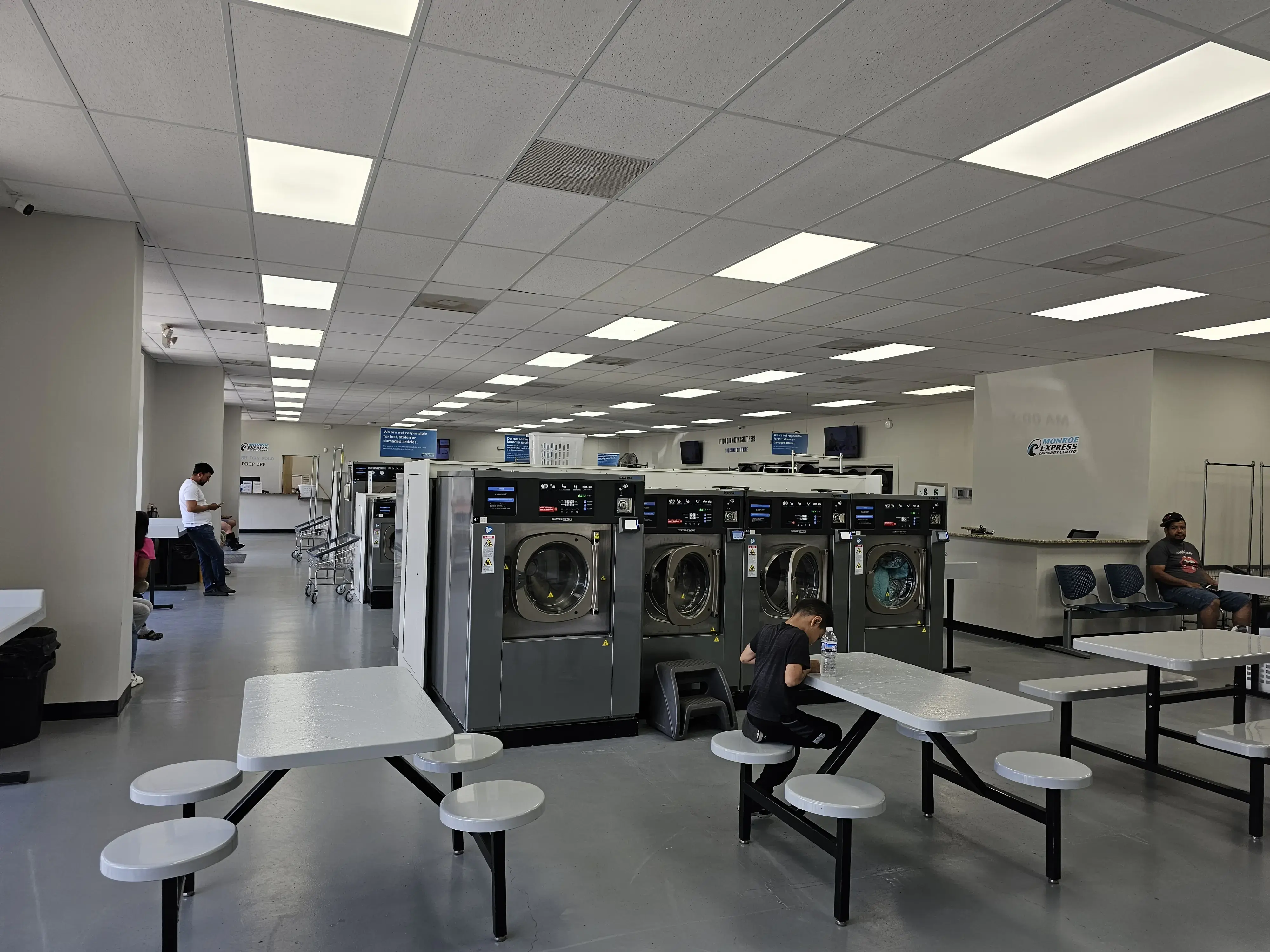 Monroe Express Laundry Center thumbnail 3