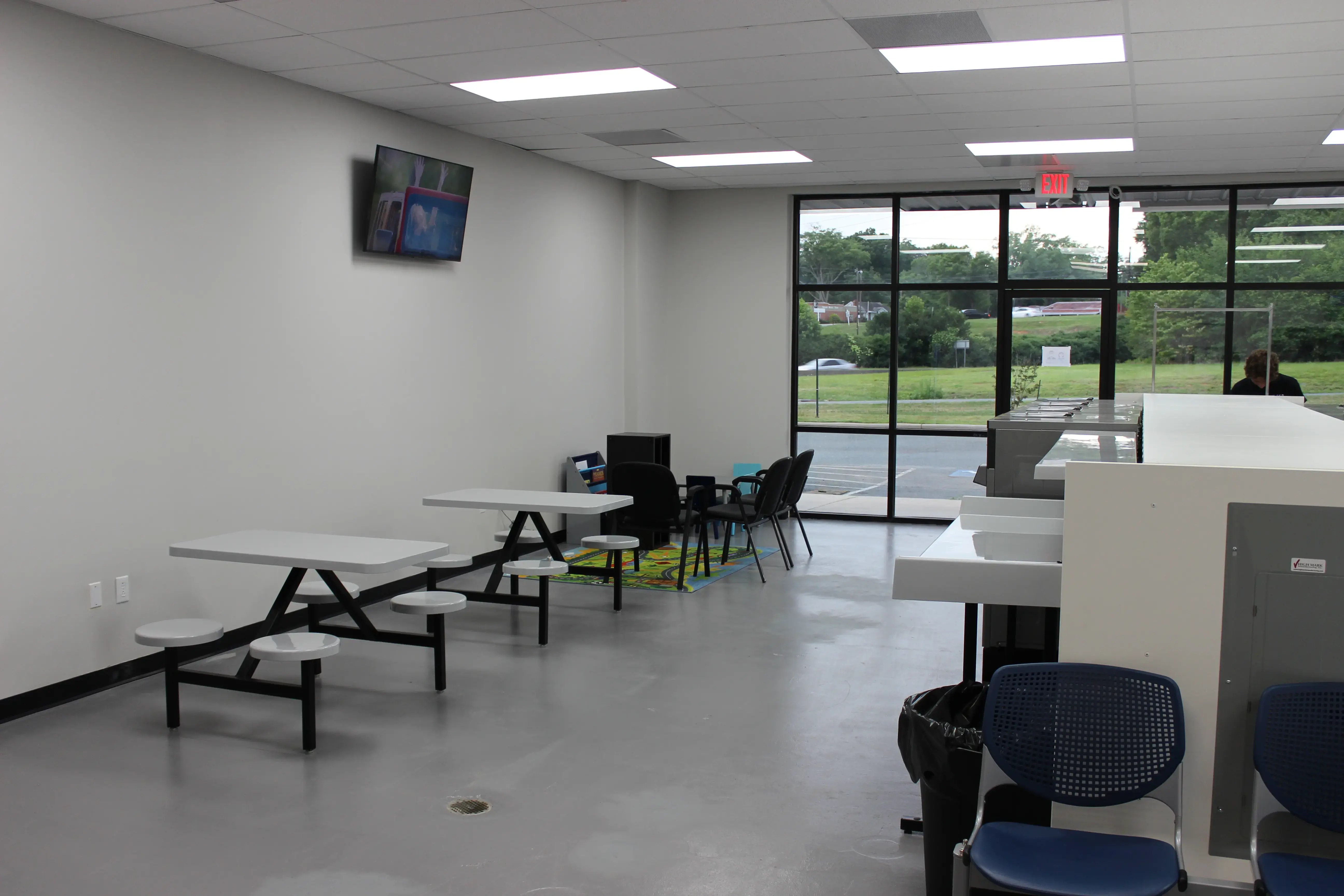 Monroe Express Laundry Center thumbnail 6
