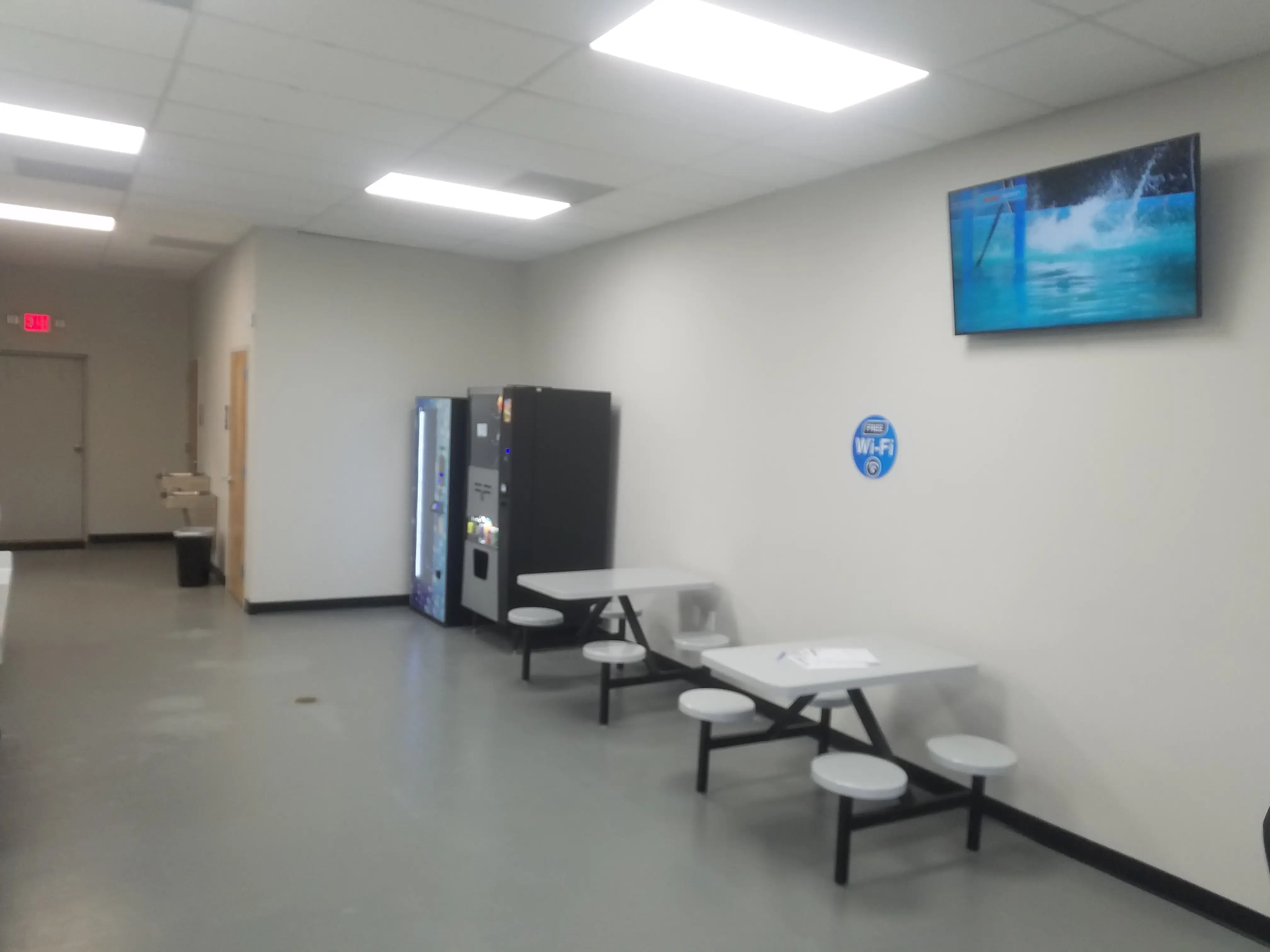 Monroe Express Laundry Center - Image 20