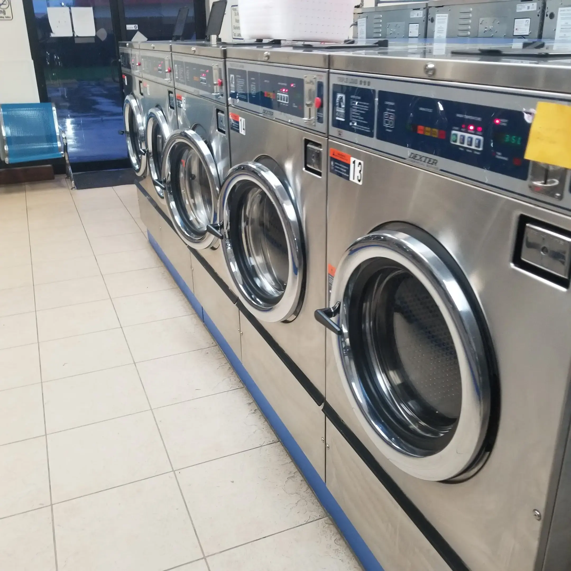 Mont Belvieu Washateria - Image 17
