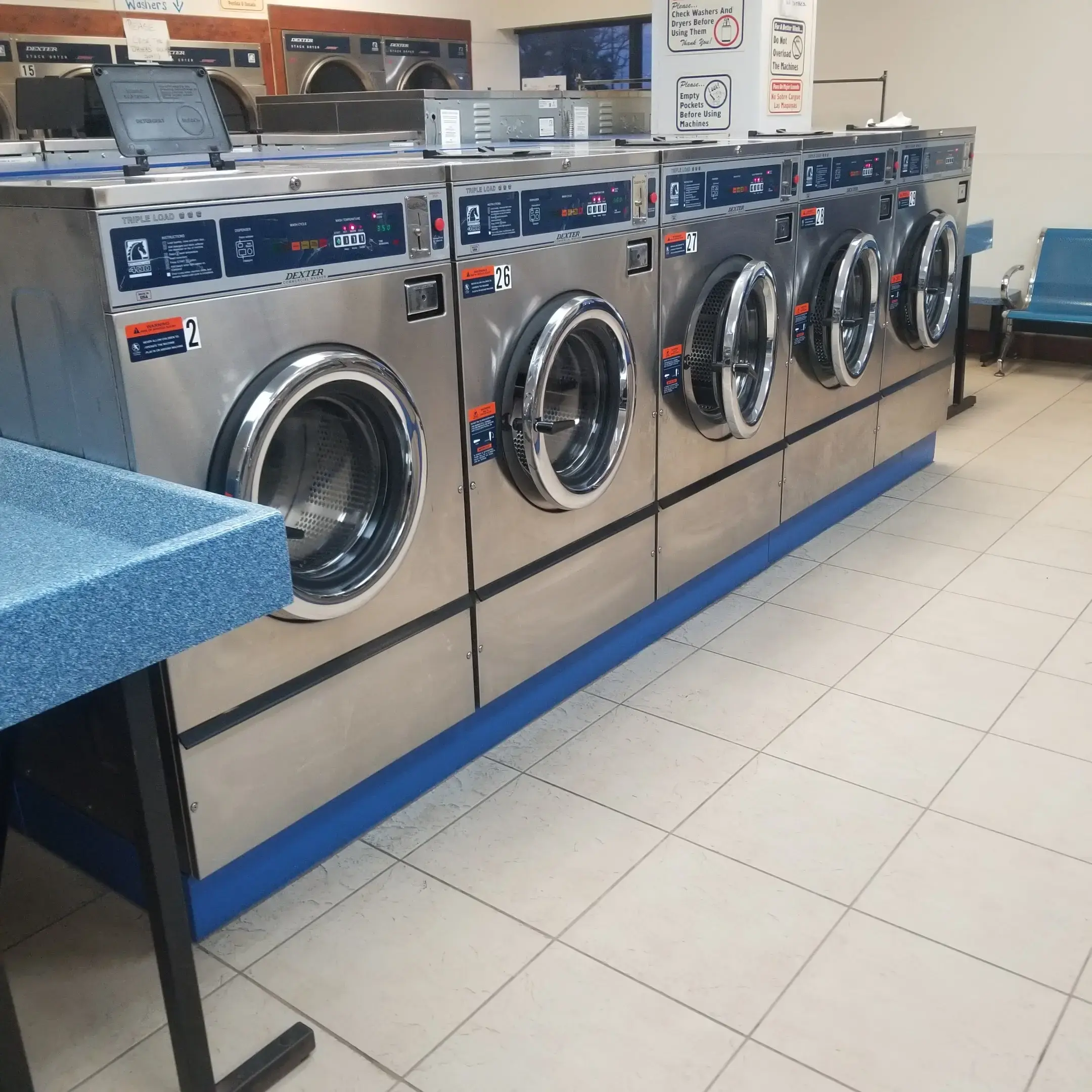 Mont Belvieu Washateria thumbnail 1