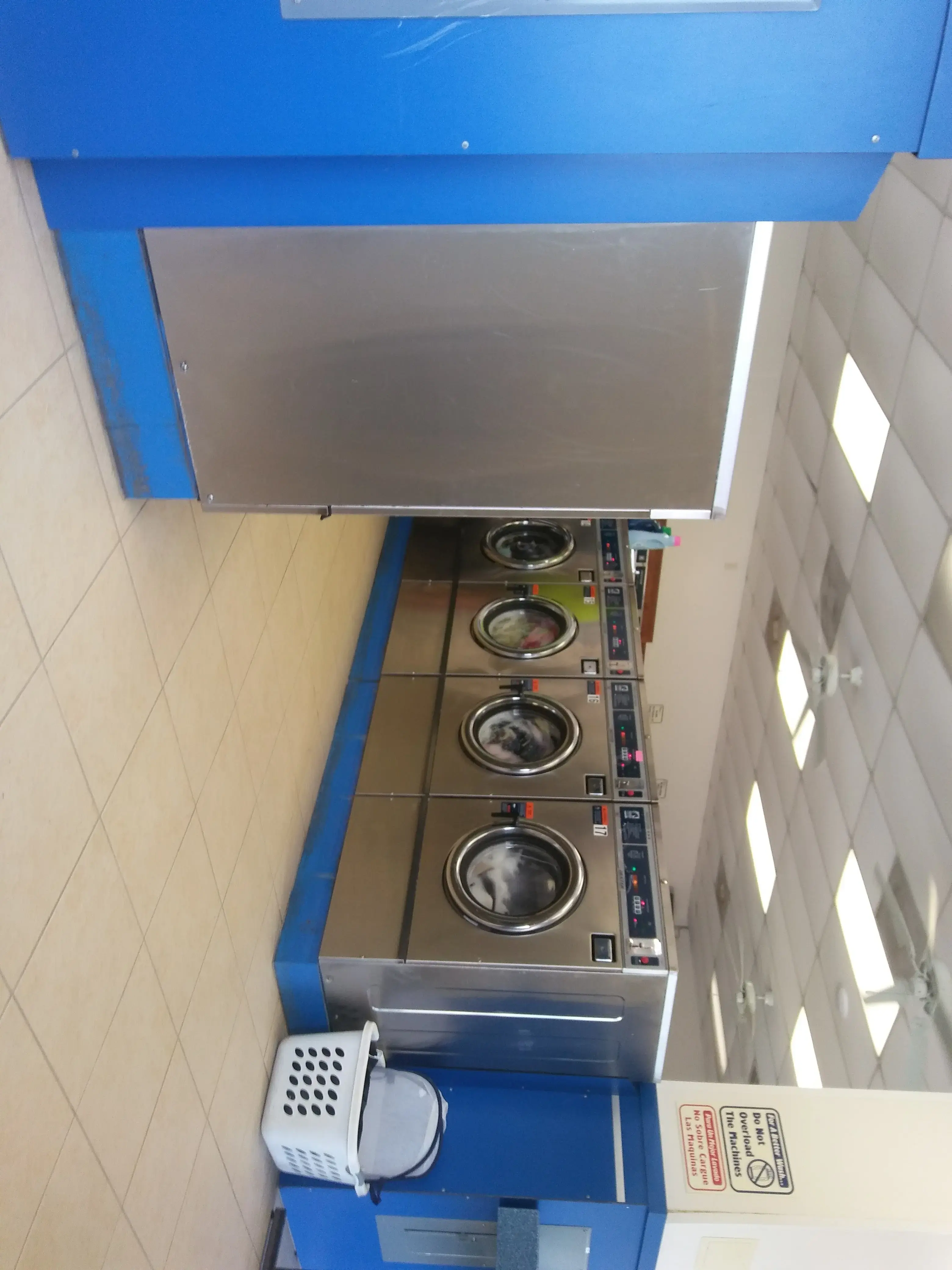 Mont Belvieu Washateria thumbnail 10